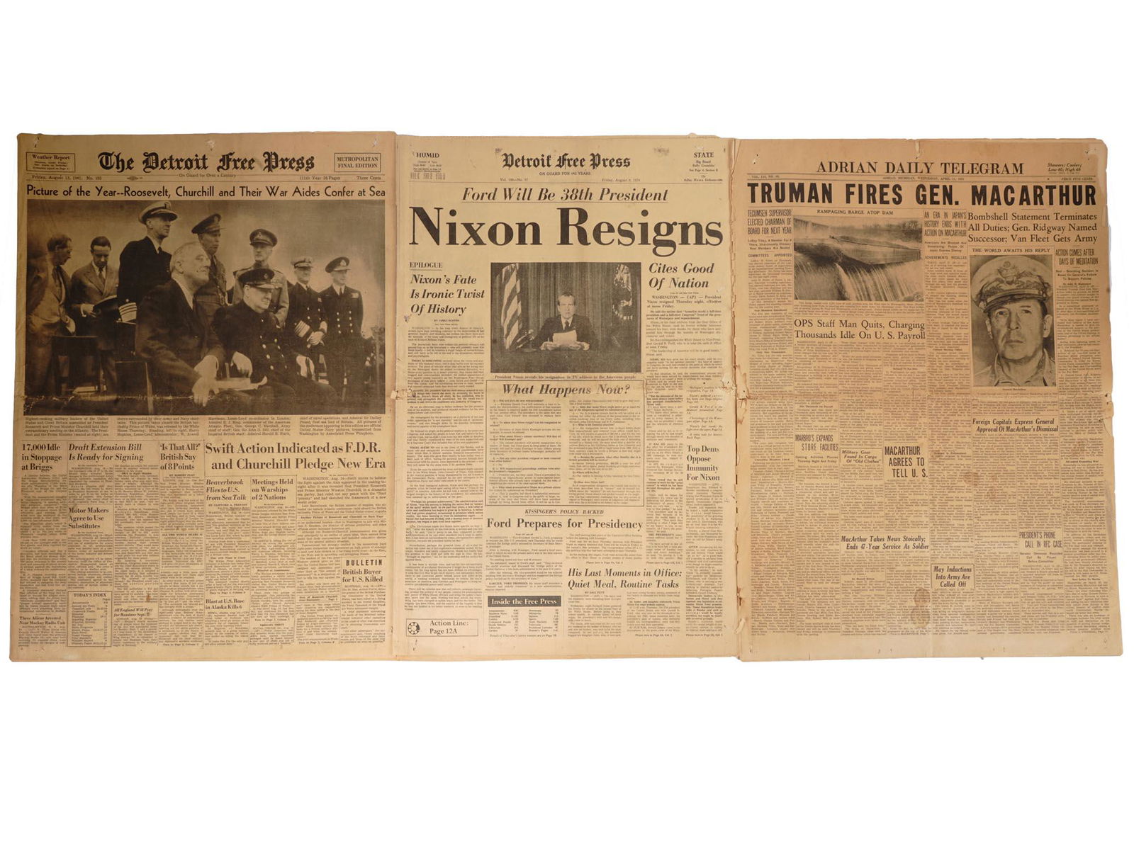 AMERICAN NEWSPAPERS WW2 ERA RELIEF OF MACARTHUR (1 of 12)