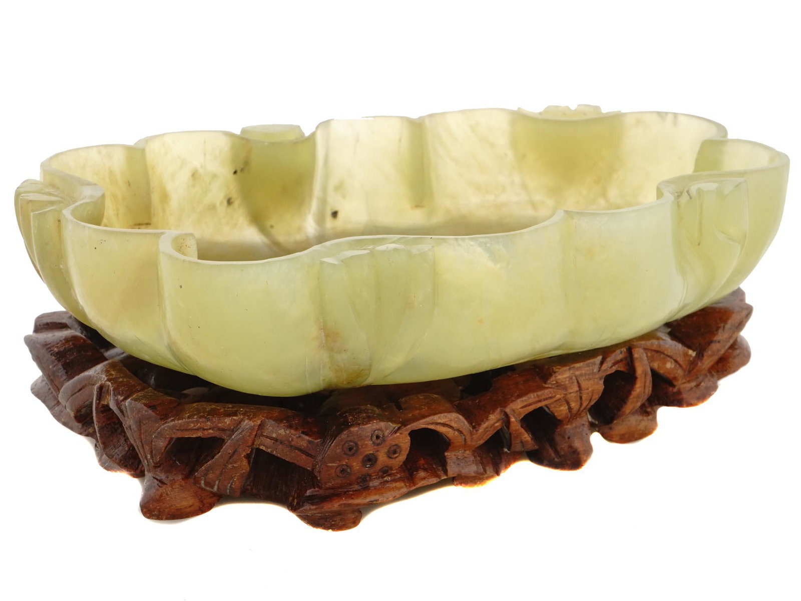 ANTIQUE CHINESE CARVED NEPHRITE LOTUS LEAF BOWL (1 of 6)