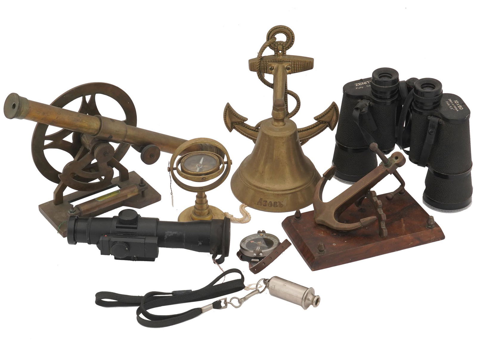 NAUTICAL DESK ACCESSORIES AND OPTICAL INSTRUMENTS (1 of 12)