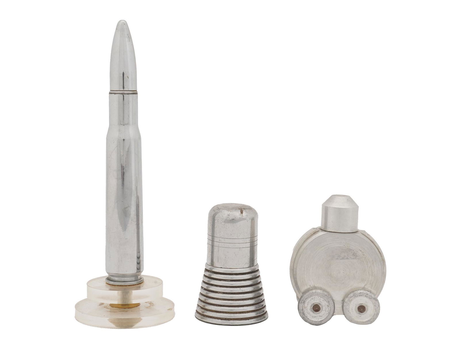 VINTAGE NOVELTY BULLET AND OTHER FUTURISTIC LIGHTER (1 of 4)