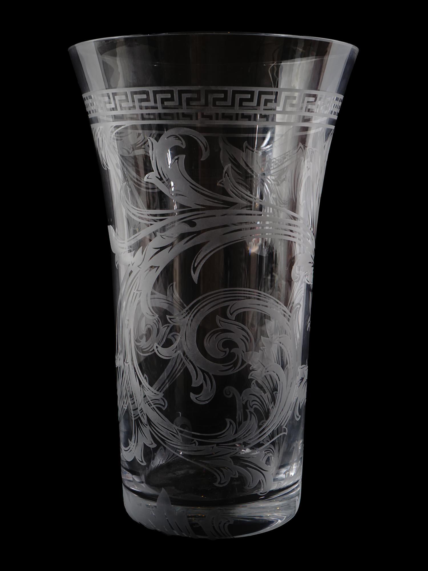 GIANNI VERSACE ROSENTHAL CRYSTAL GLASS VASE (1 of 6)
