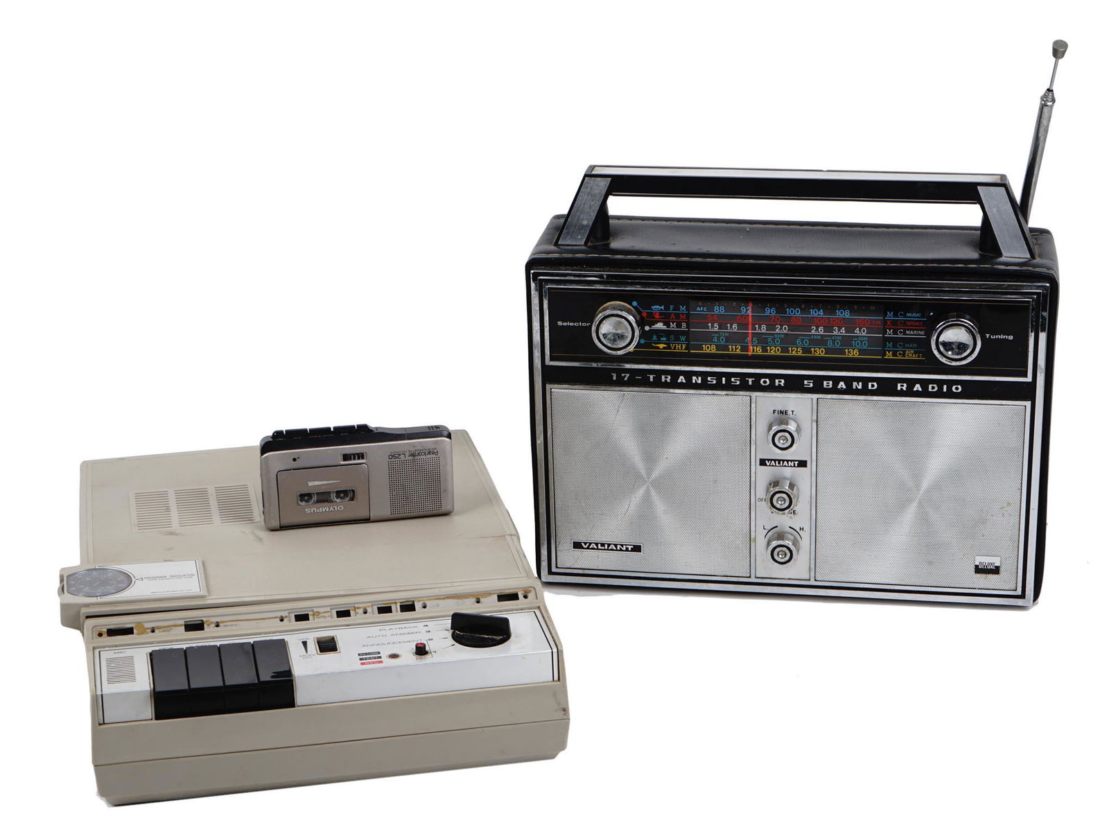 VINTAGE SANYO VALIANT OLYMPUS ELECTRONIC DEVICES (1 of 12)