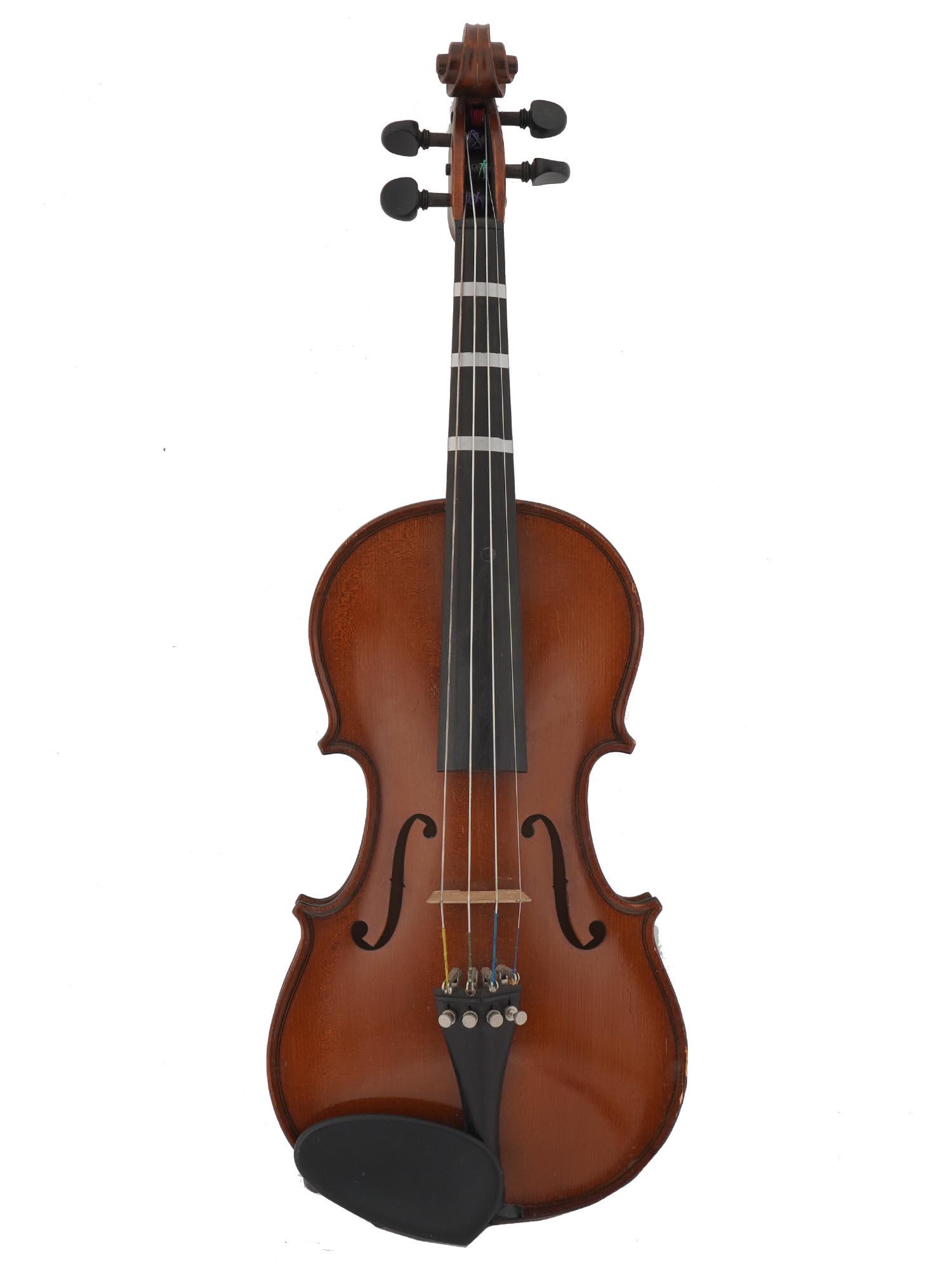 VINTAGE GERMAN SIZE 1/2 VIOLIN (1 of 6)