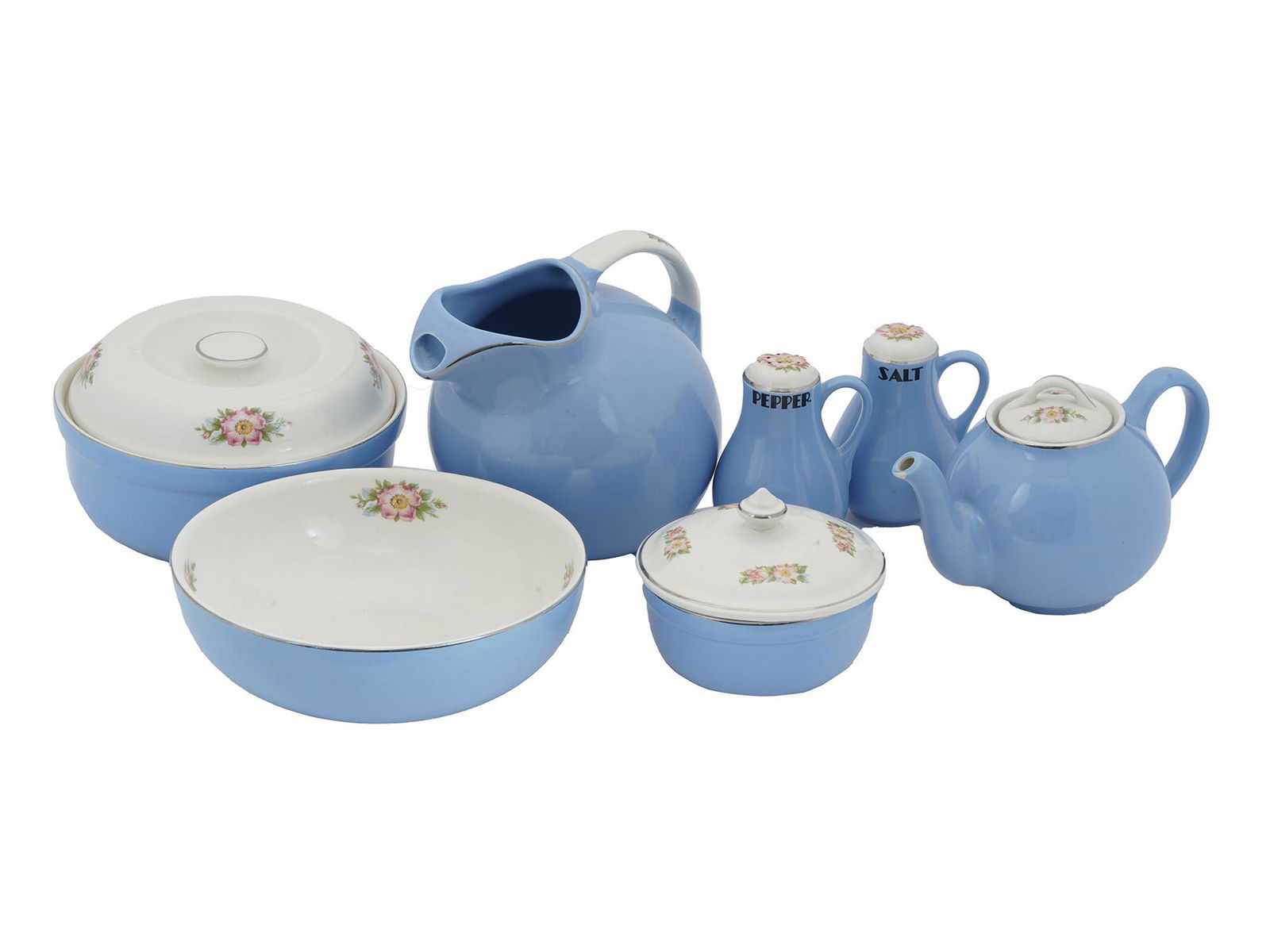 VINTAGE HALLS SUPERIOR QUALITY KITCHENWARE (1 of 7)