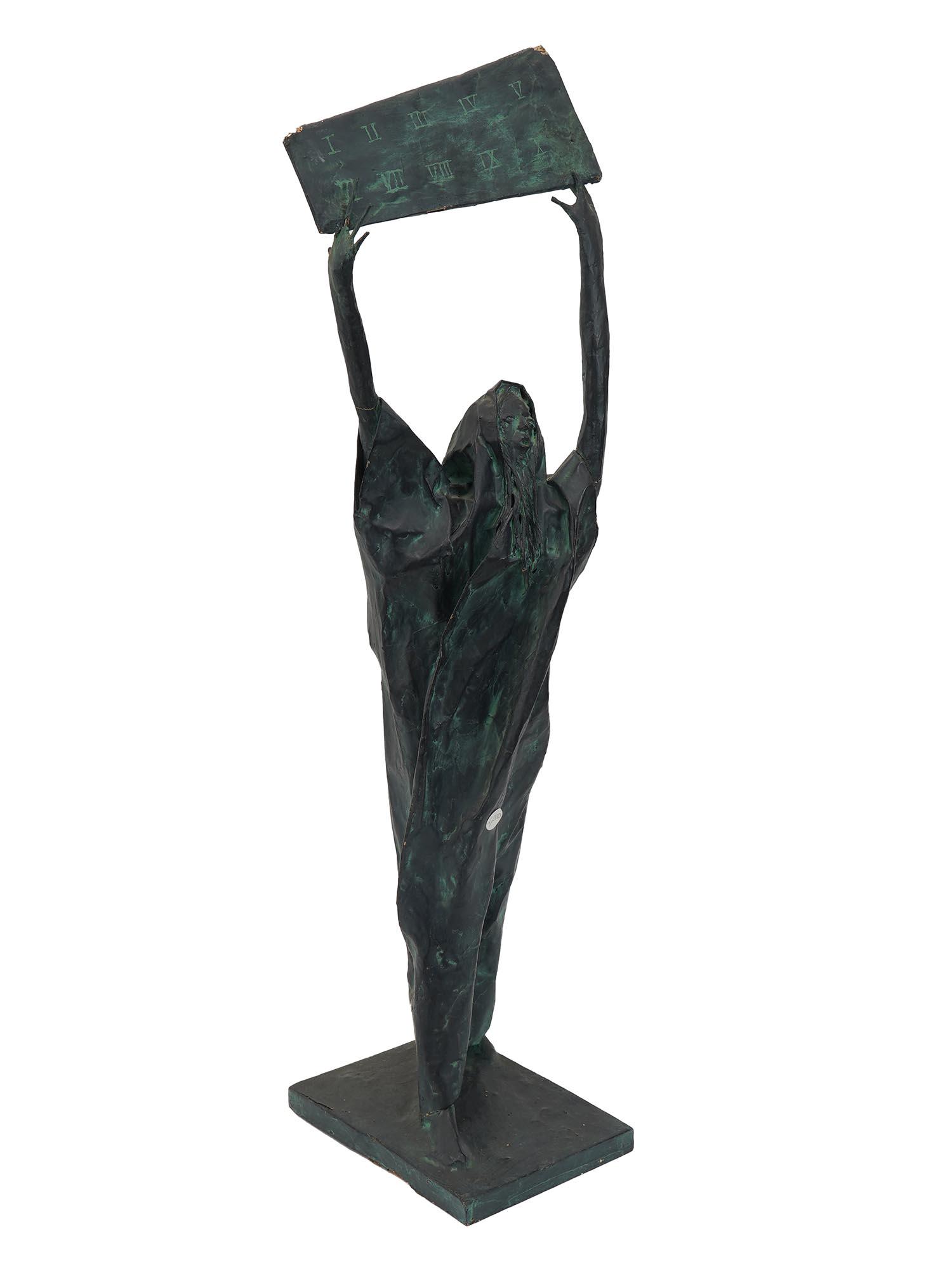 VINTAGE AMERICAN JUDAICA PAPIER MACHE MOSES (1 of 4)