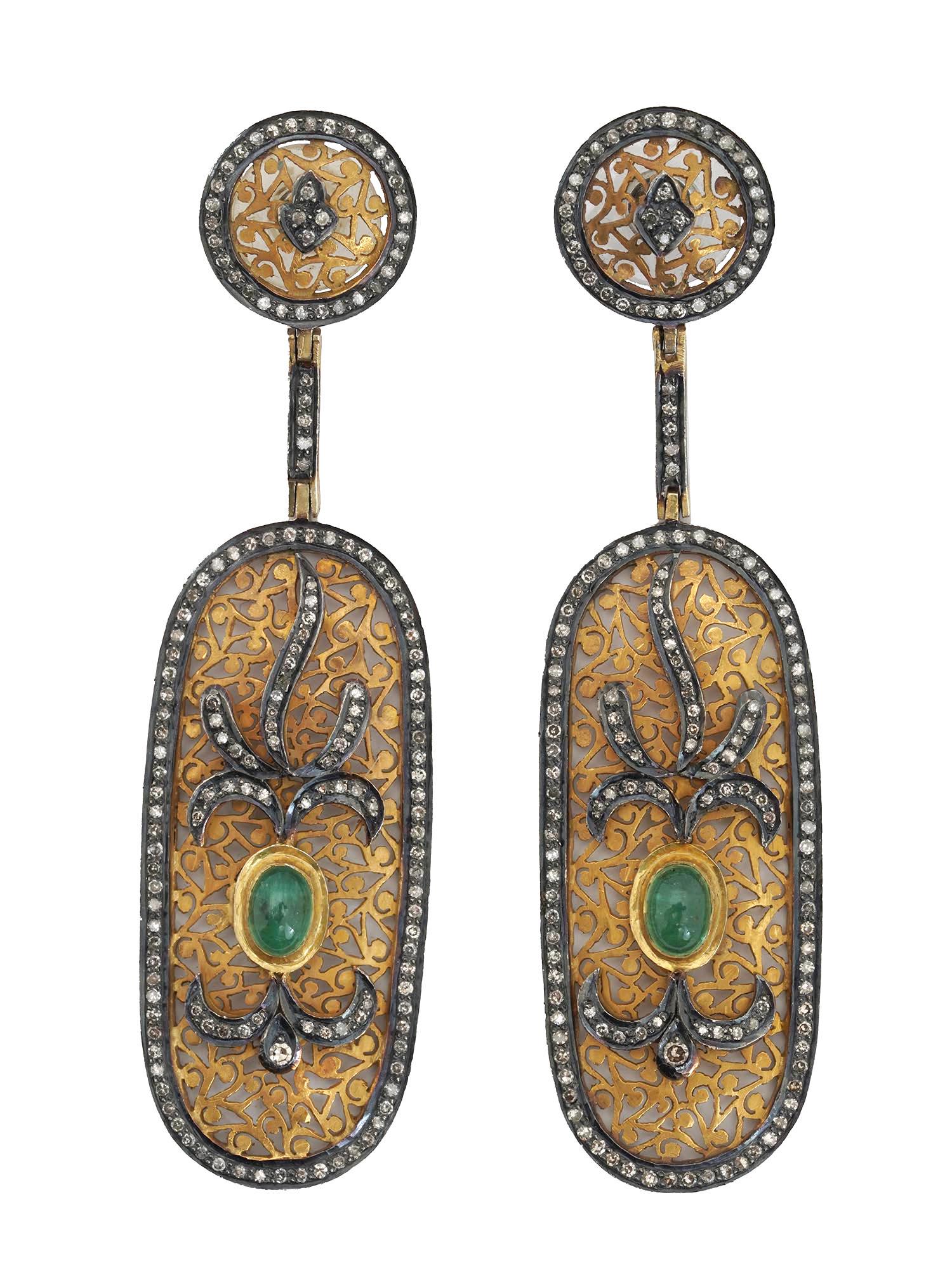 GILT DANGLE EARRINGS WITH DIAMONDS AND EMERALD (1 of 5)