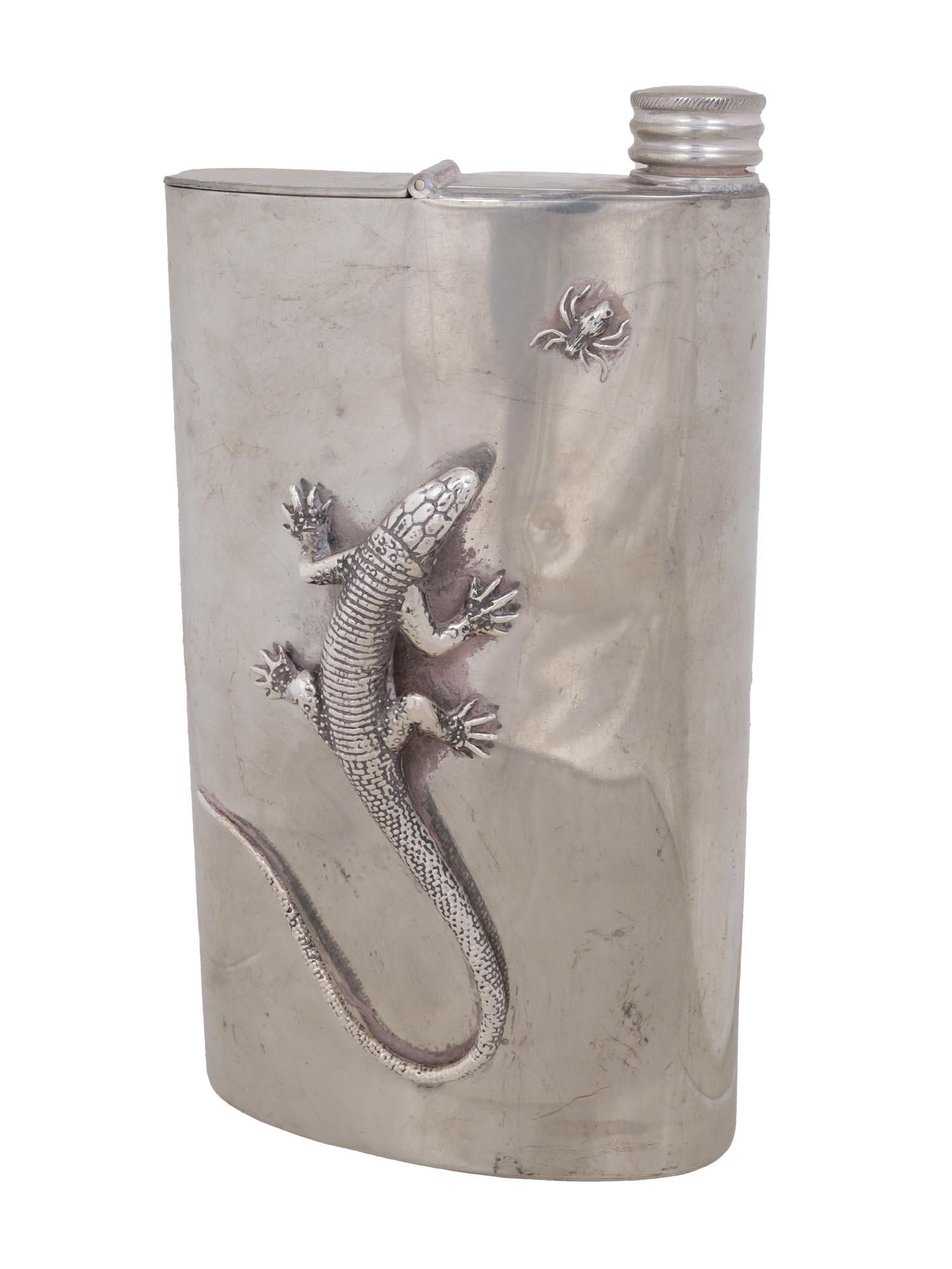 VINTAGE SILVER PLATED LIZARD WHISKEY FLASK (1 of 9)