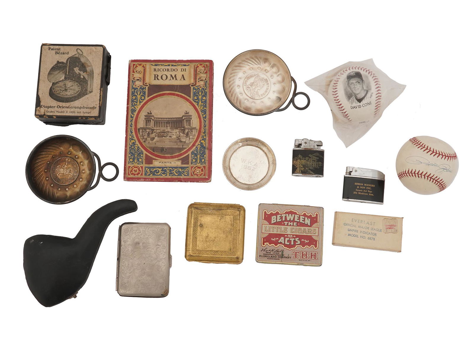 MID CENTURY DESK ACCESSORIES AND DECOR, 14 PCS: A lot of mid-century miscellanea and desk accessories. A total of 14 items including a 1928 German Bezard-compass in original box, an Everlast umpire indicator, a baseball with David Cone's autograph,