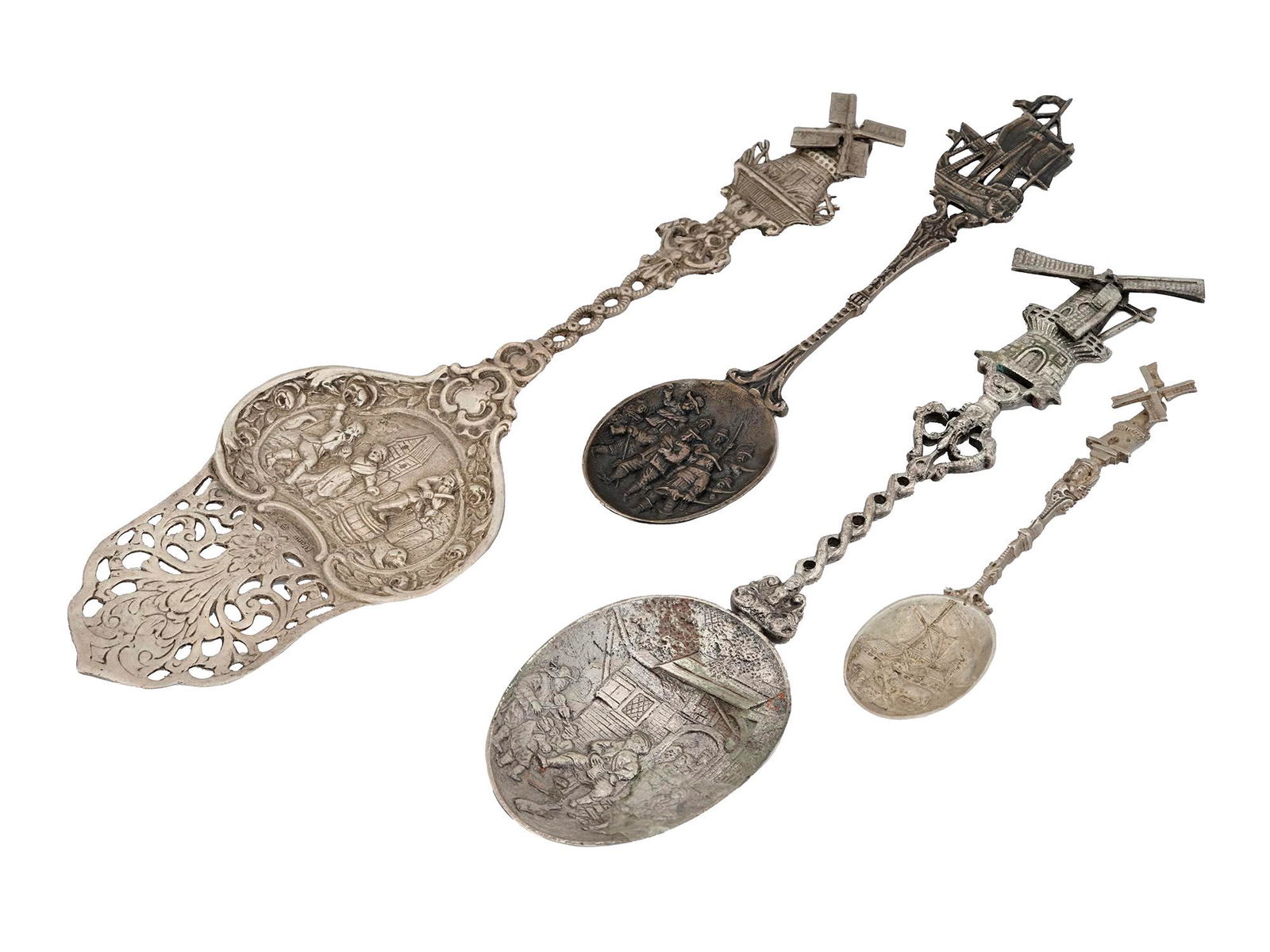 FOUR ANTIQUE DUTCH DECORATIVE SILVER SPOONS (1 of 12)