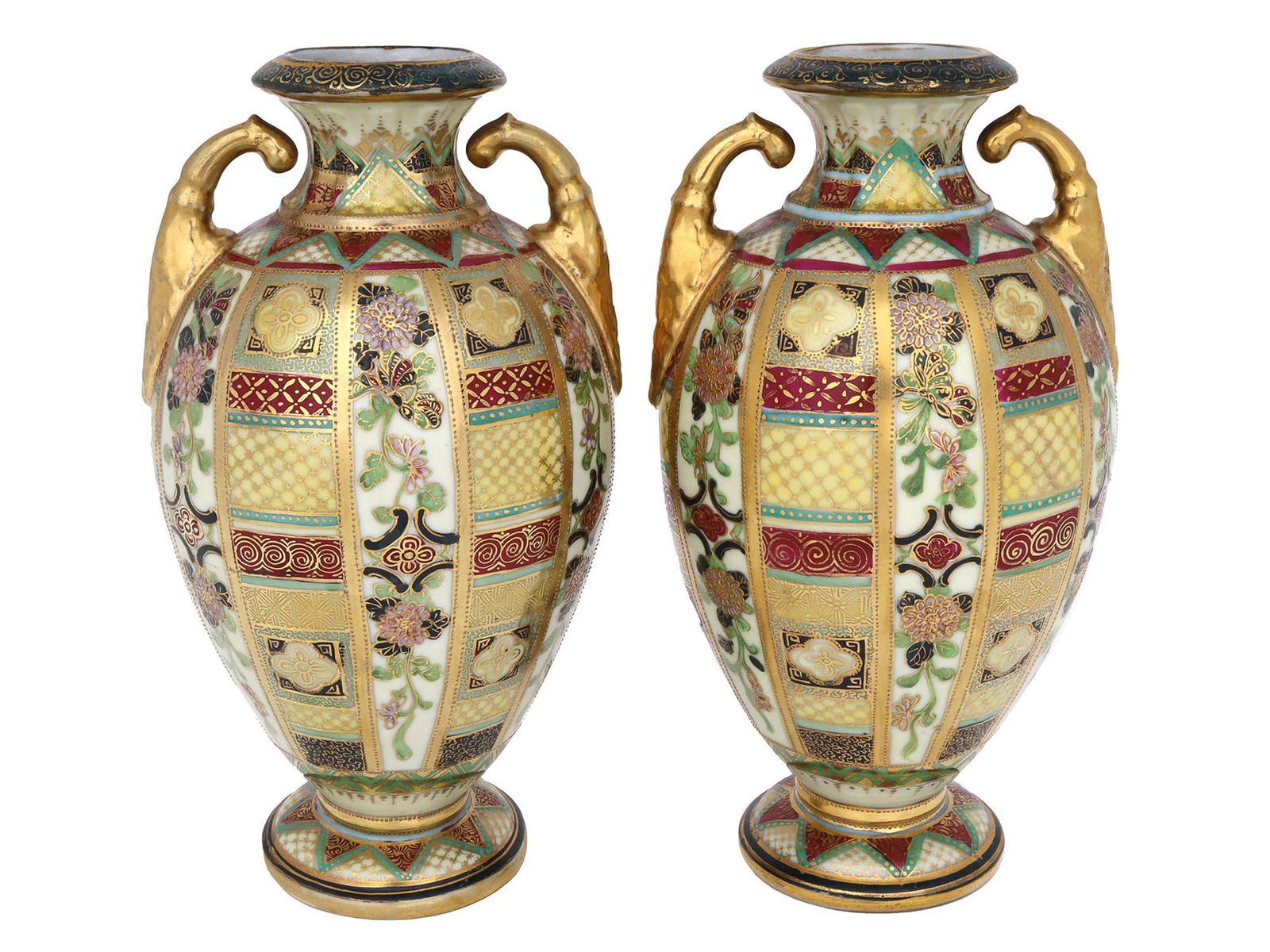 VINTAGE JAPANESE PORCELAIN MATCHING VASES (1 of 5)