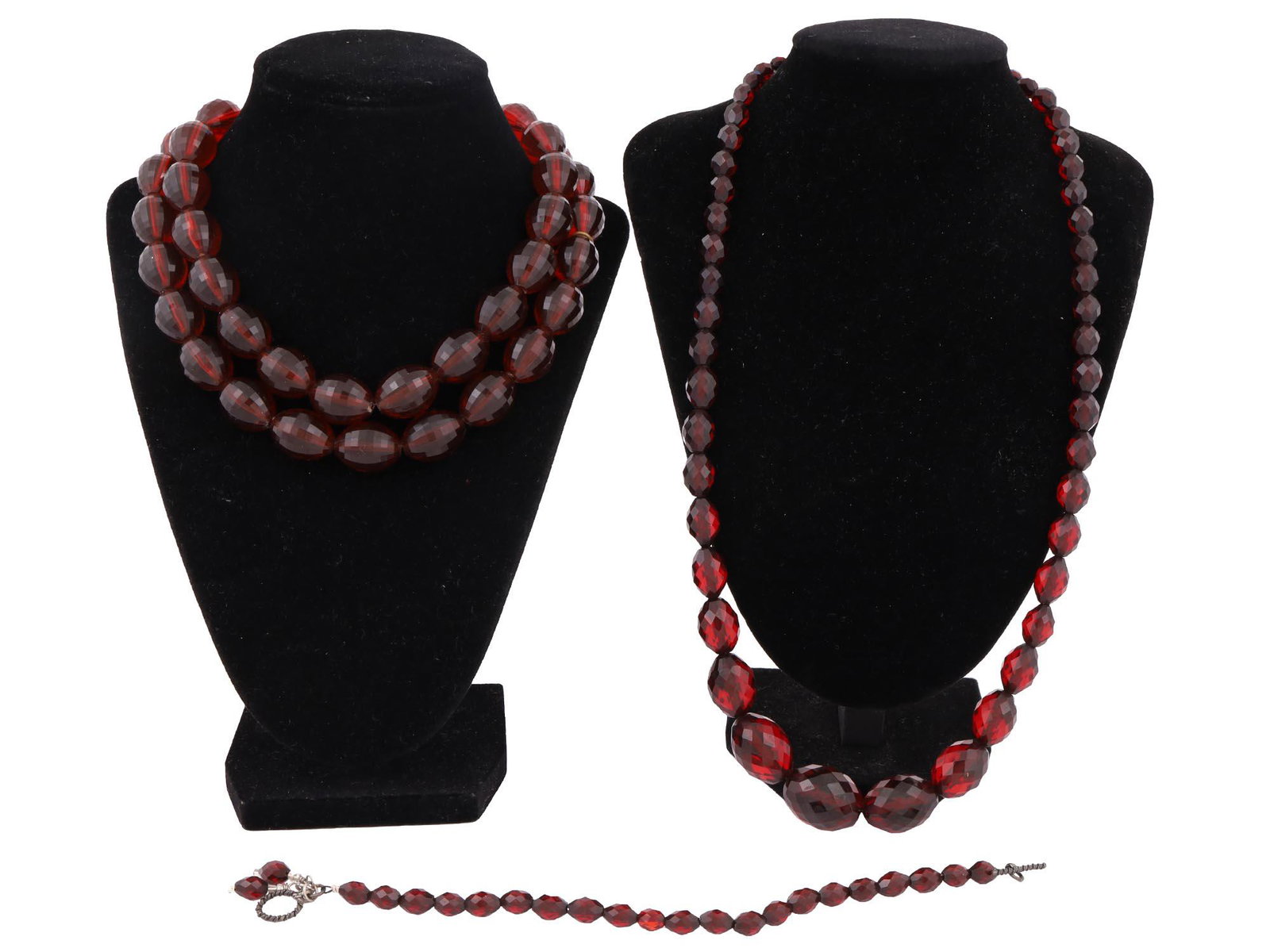 PAIR OF MID CENT CHERRY BAKELITE BEADED NECKLACES (1 of 2)