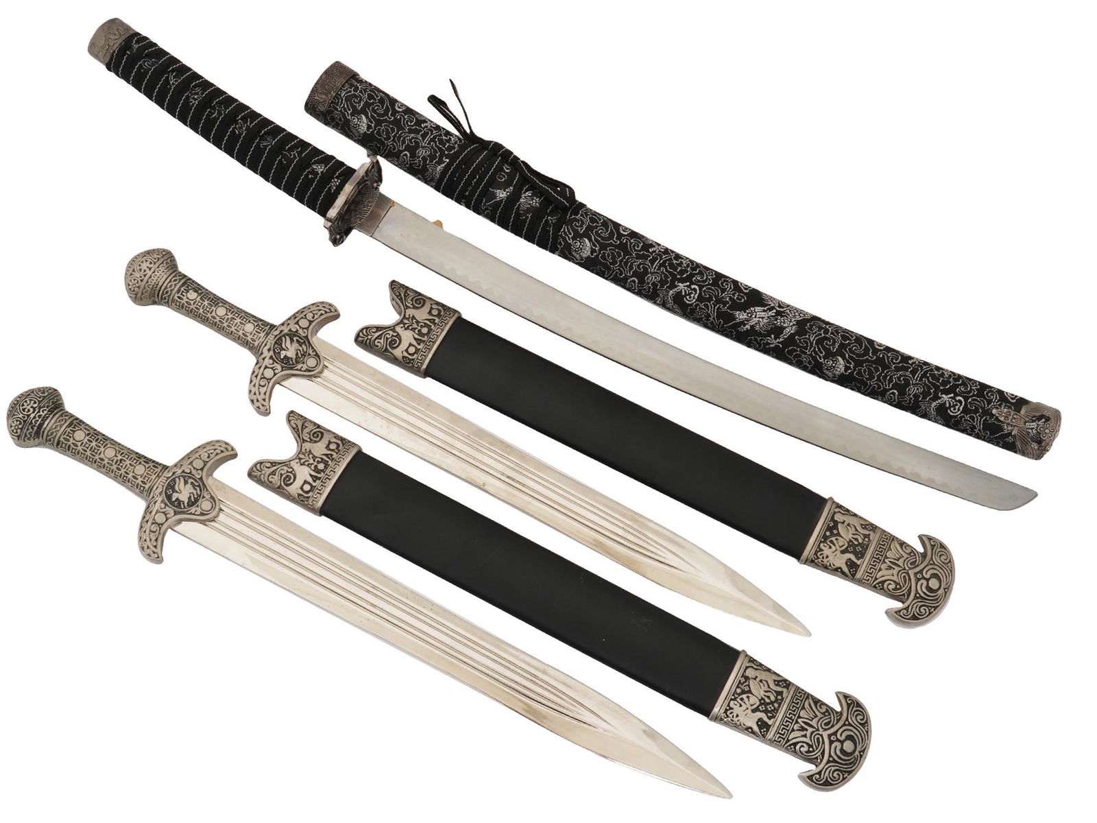 PAIR OF ROMAN GLADIUS AND A JAPANESE KATANA SWORD (1 of 4)