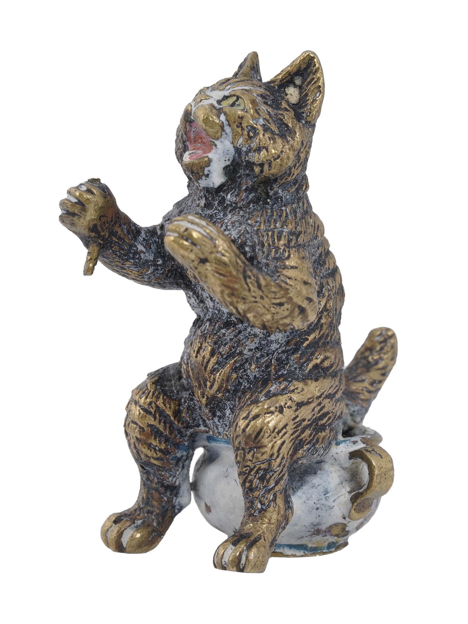 ANTIQUE VIENNESE COLD PAINTED BRONZE CAT FIGURINE (1 of 7)