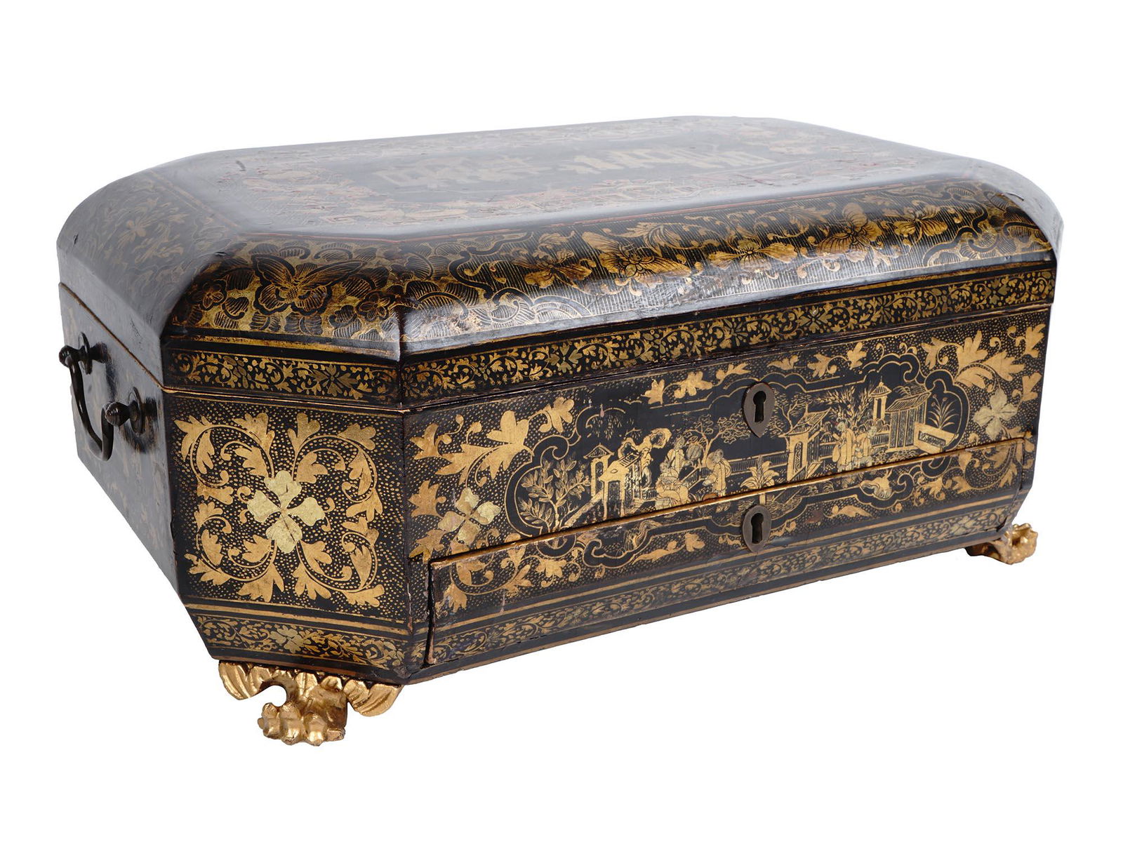 ANTIQUE CHINESE LACQUERED AND GILT DECORATED BOX (1 of 12)