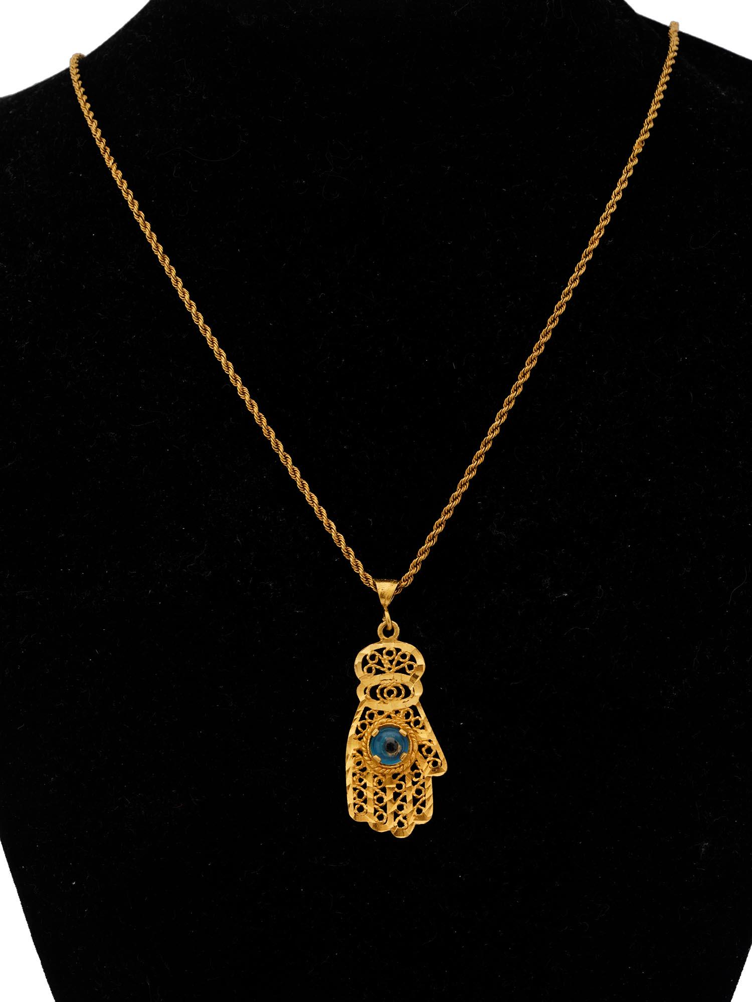 21K GOLD CHAIN WITH SAPPHIRE HAMSA HAND PENDANT (1 of 5)