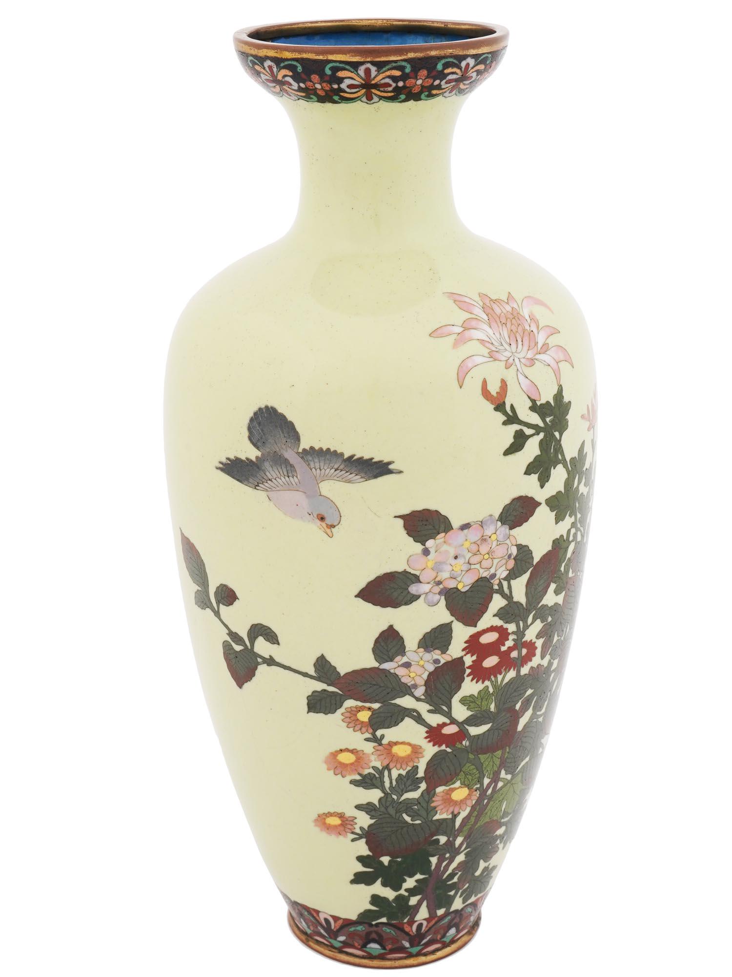 ANTIQUE JAPANESE MEIJI ERA CLOISONNE ENAMEL VASE (1 of 5)