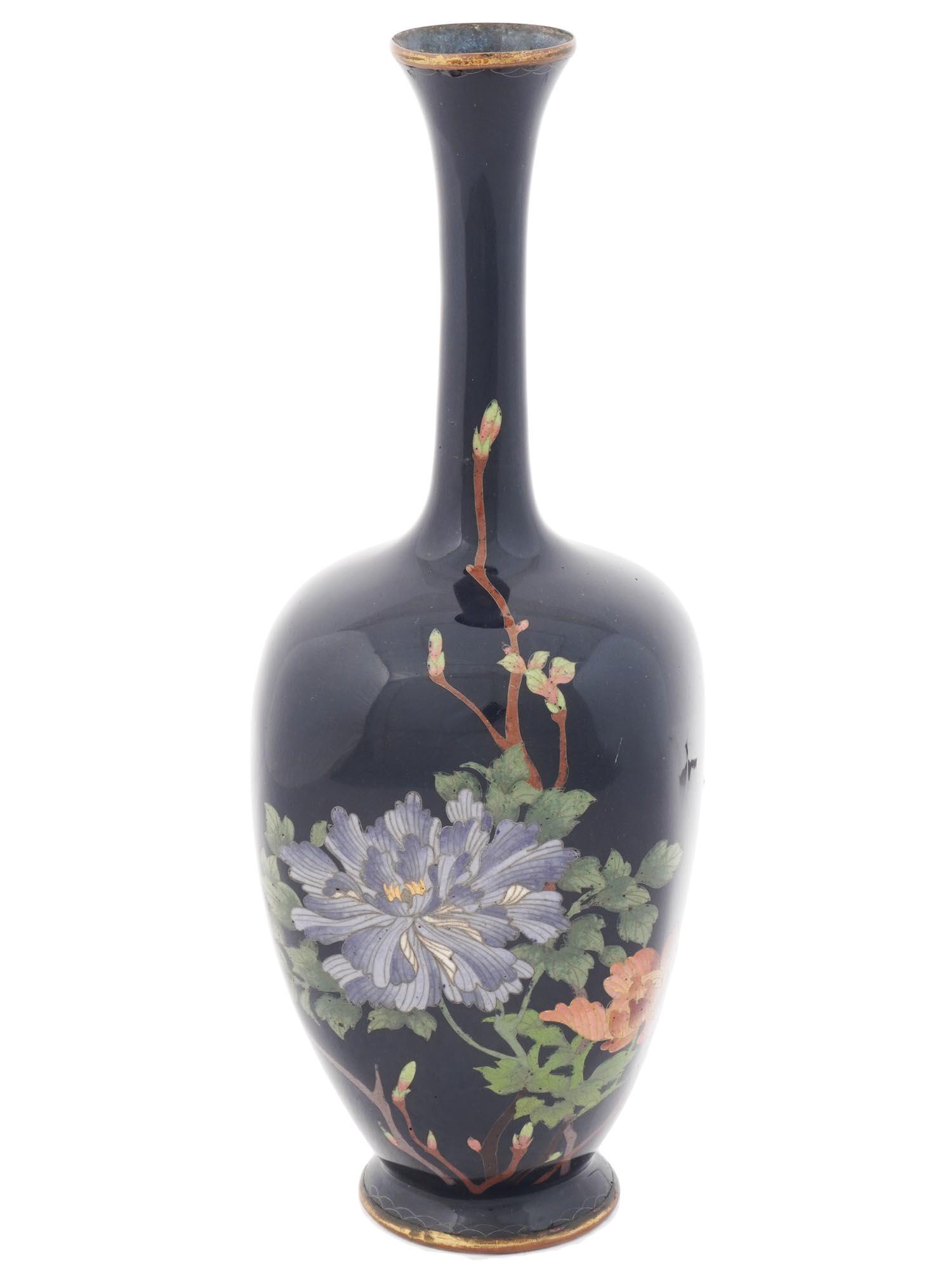 RARE ANTIQUE JAPANESE SILVER WIRE ENAMEL BUD VASE (1 of 5)