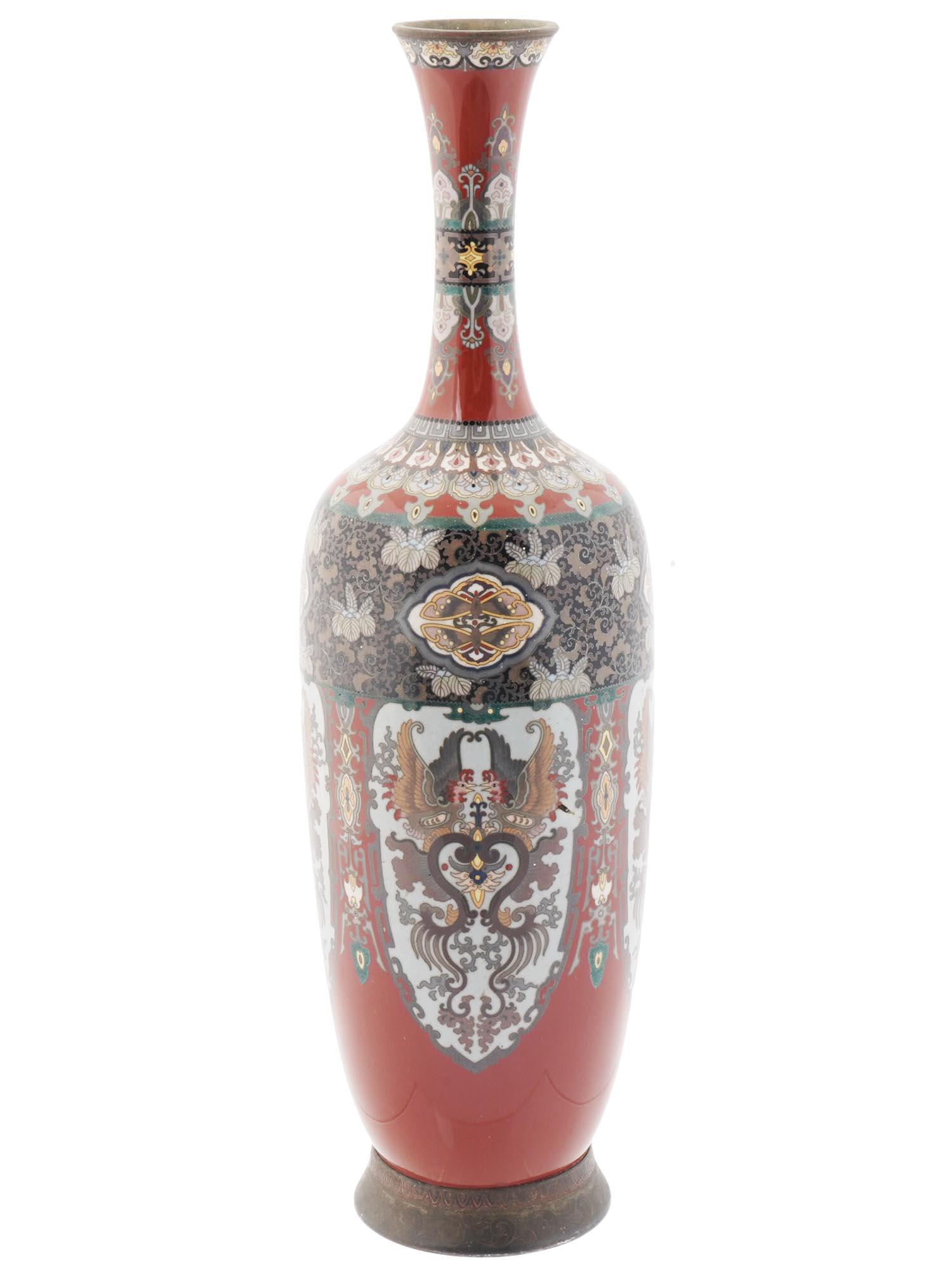 JAPANESE MEIJI CLOISONNE ENAMEL SILVER WIRE VASE (1 of 4)