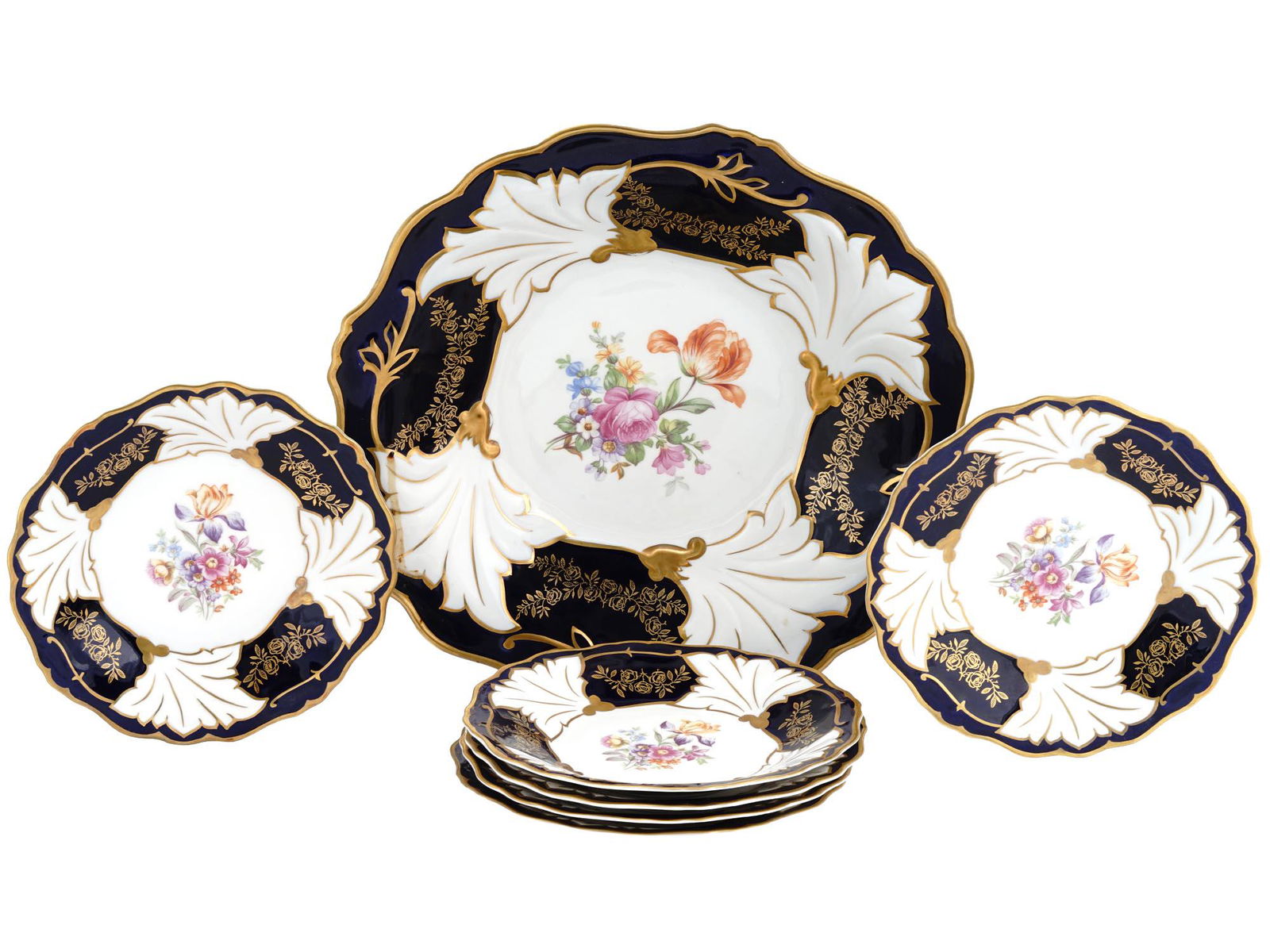 GDR WEIMAR PORZELLAN ECHT KOBALT PORCELAIN PLATES (1 of 5)