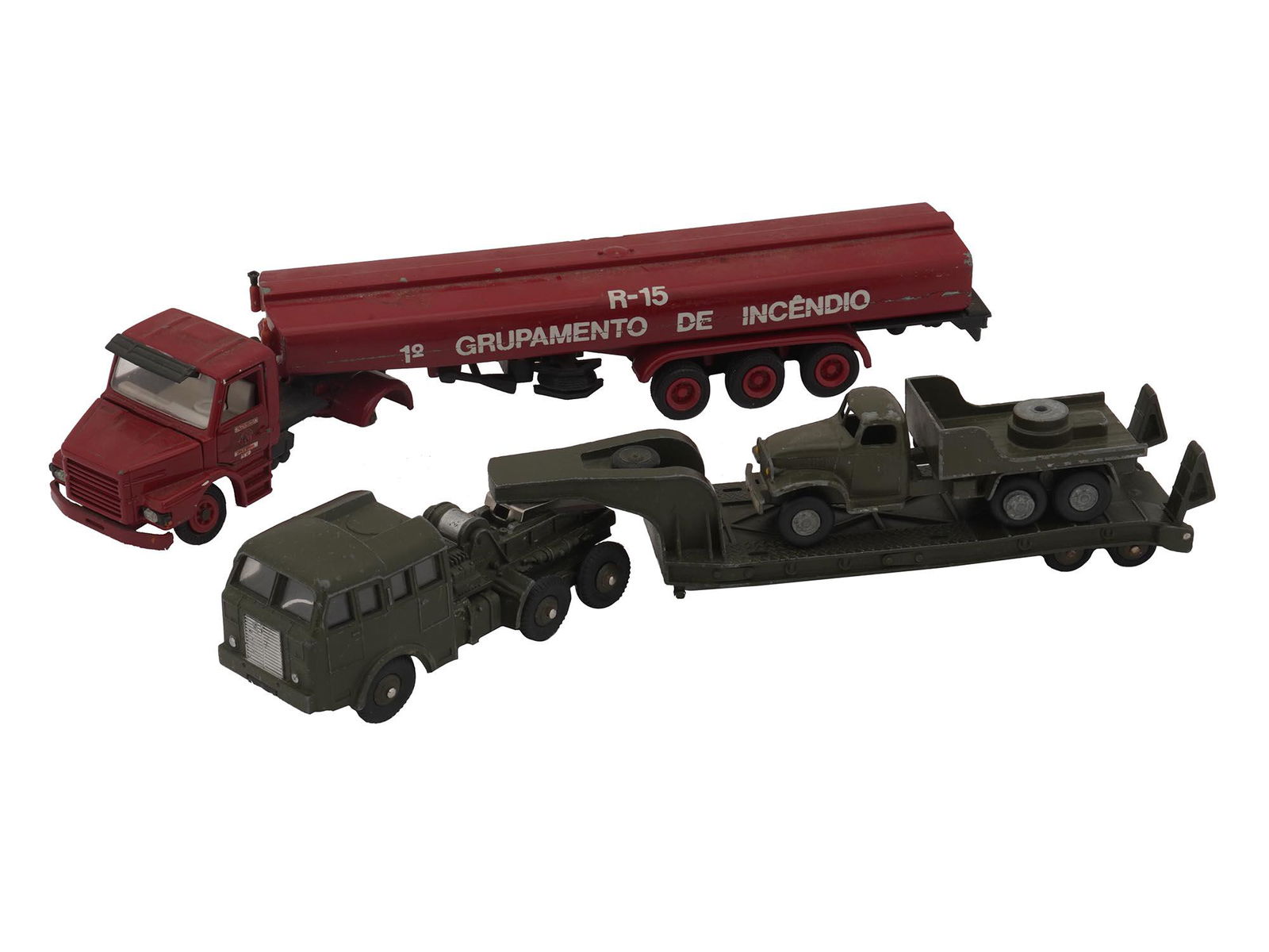 MIDCENTURY DINKY SUPERTOYS MINIATURE TRUCK MODELS (1 of 6)