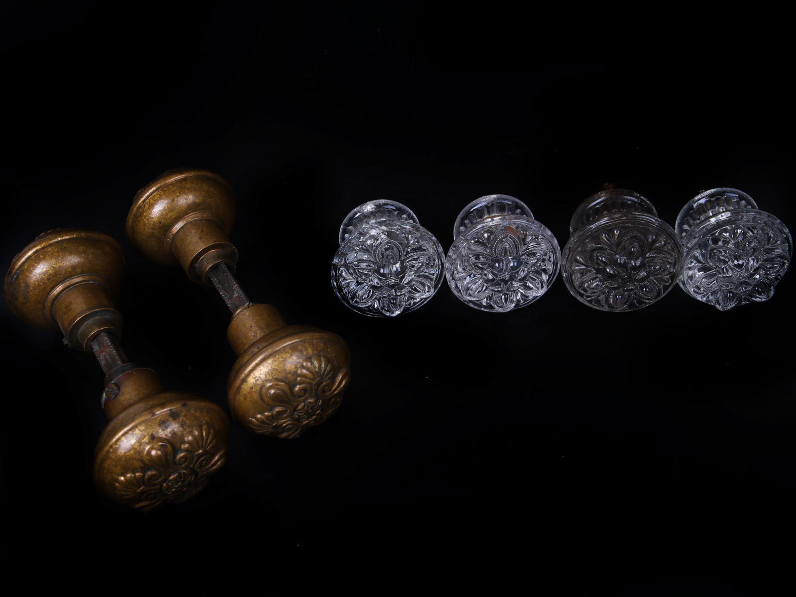 ANTIQUE VICTORIAN DOOR BRONZE AND CRYSTAL KNOBS (1 of 9)