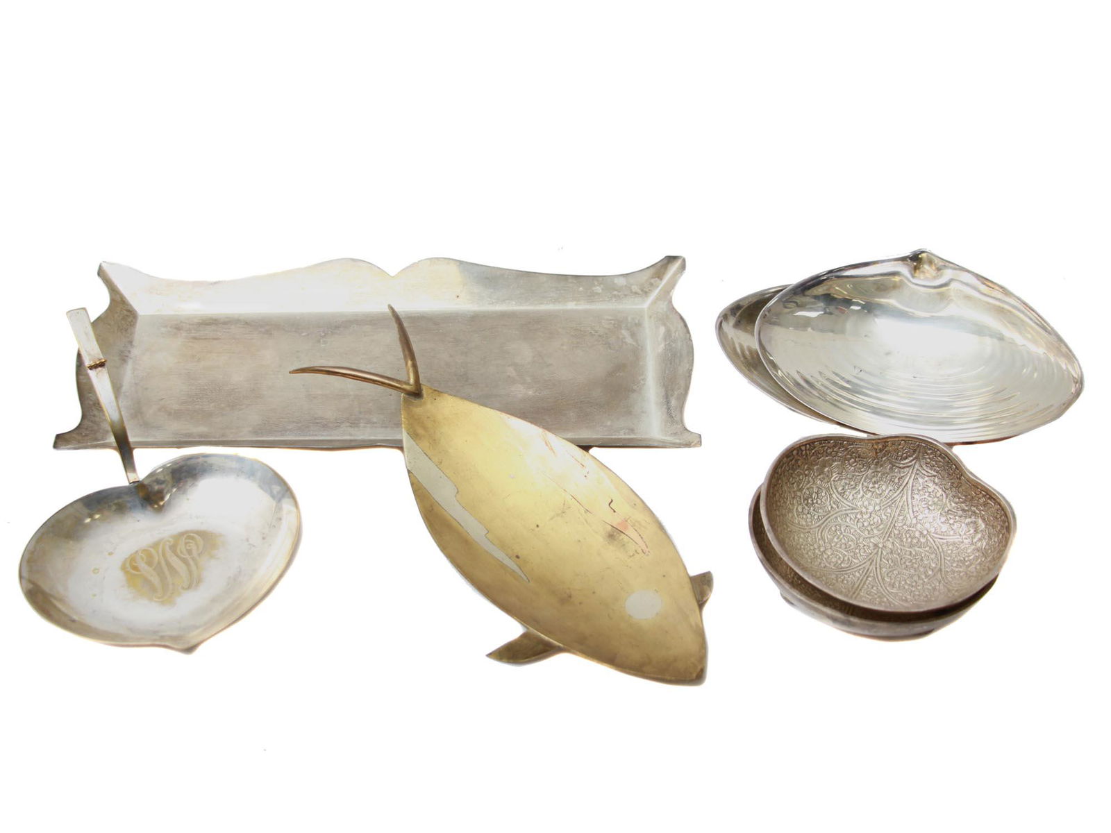 A LOT OF 7 VINTAGE SILVER-PLATED DINNERWARE ITEMS (1 of 9)