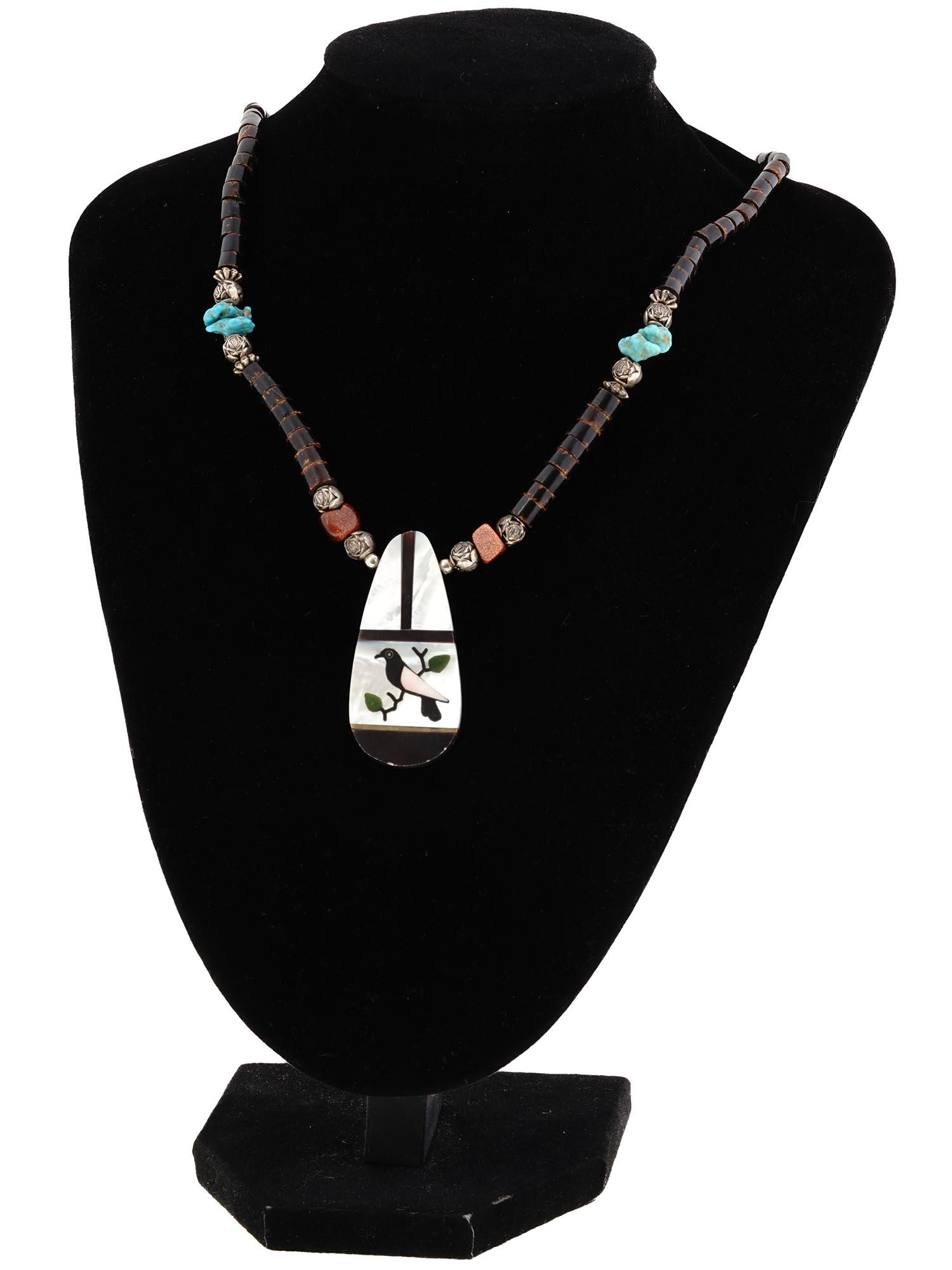 NATIVE AMERICAN TURQUOISE NACRE BEADED NECKLACE (1 of 4)