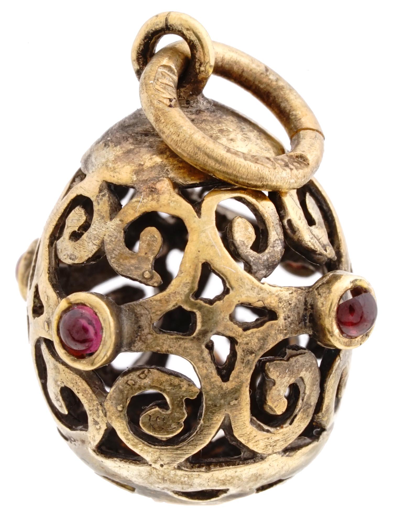 RUSSIAN SILVER GILT OPENWORK EGG PENDANT W. RUBY (1 of 5)