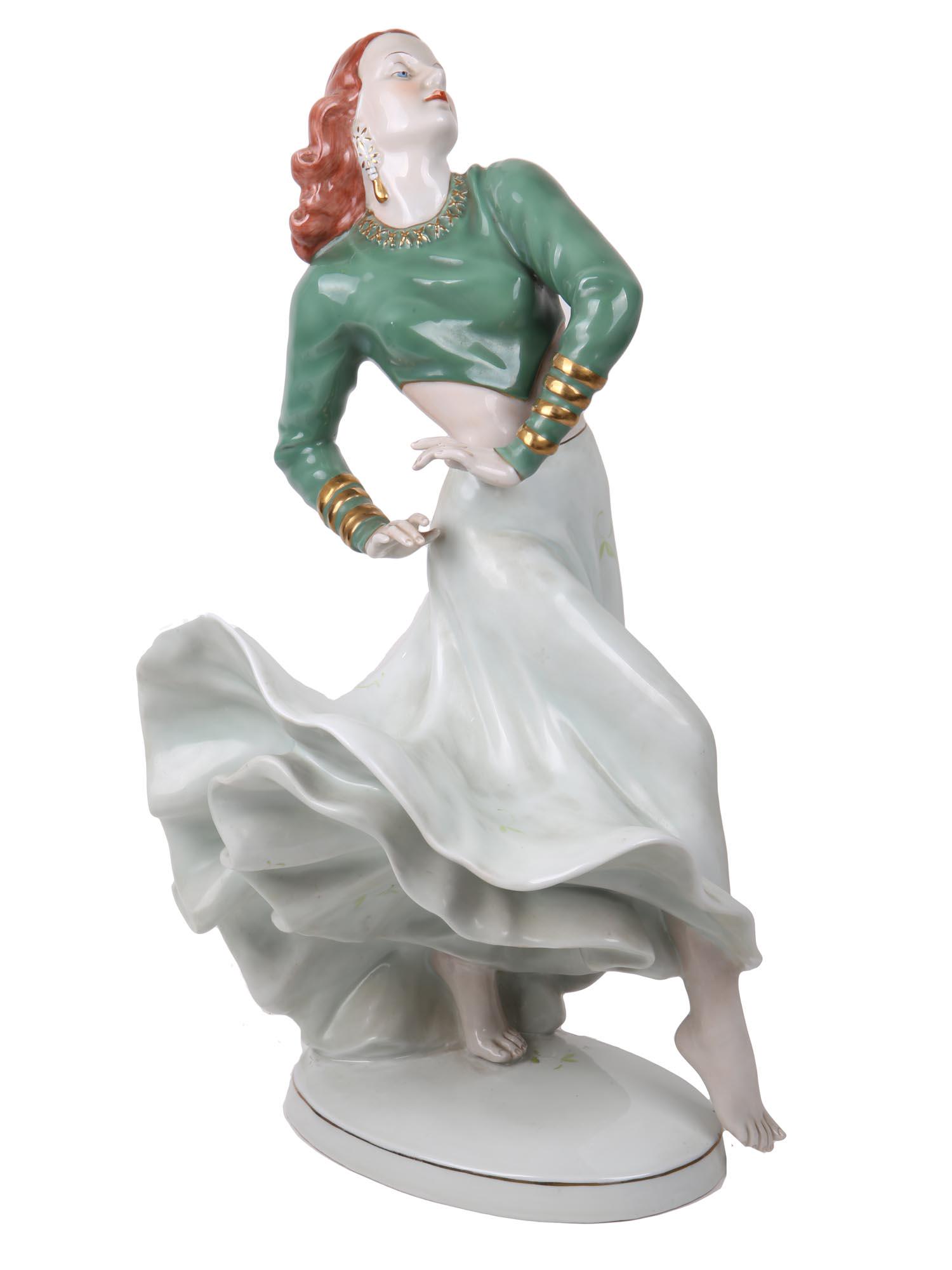 ROYAL DUX PORCELAIN 1930S FIGURE FLAMINGO DANCER (1 of 9)