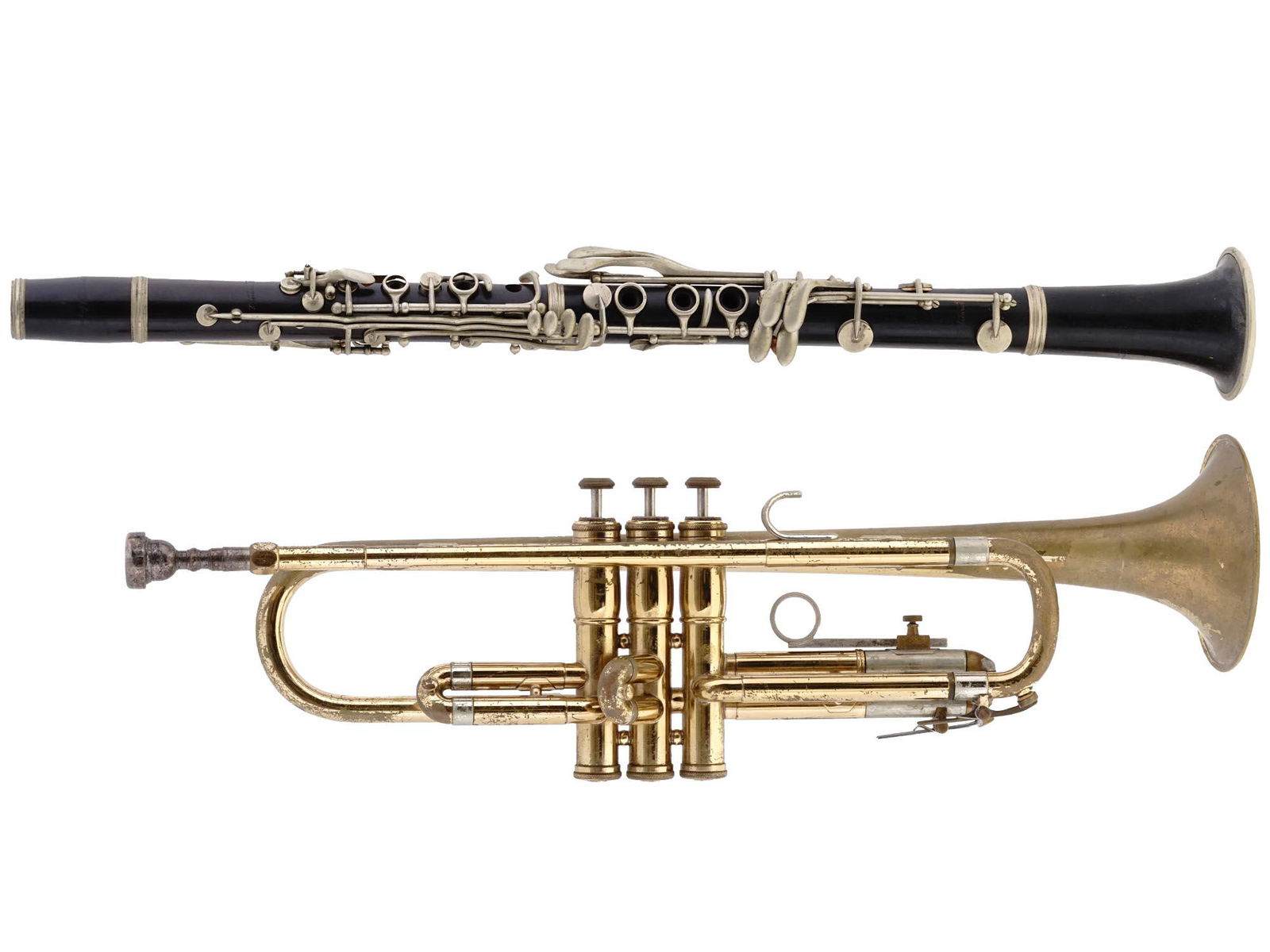 OLDS AMBASSADOR FULLERTON TRUMPET AND CLARINET (1 of 6)