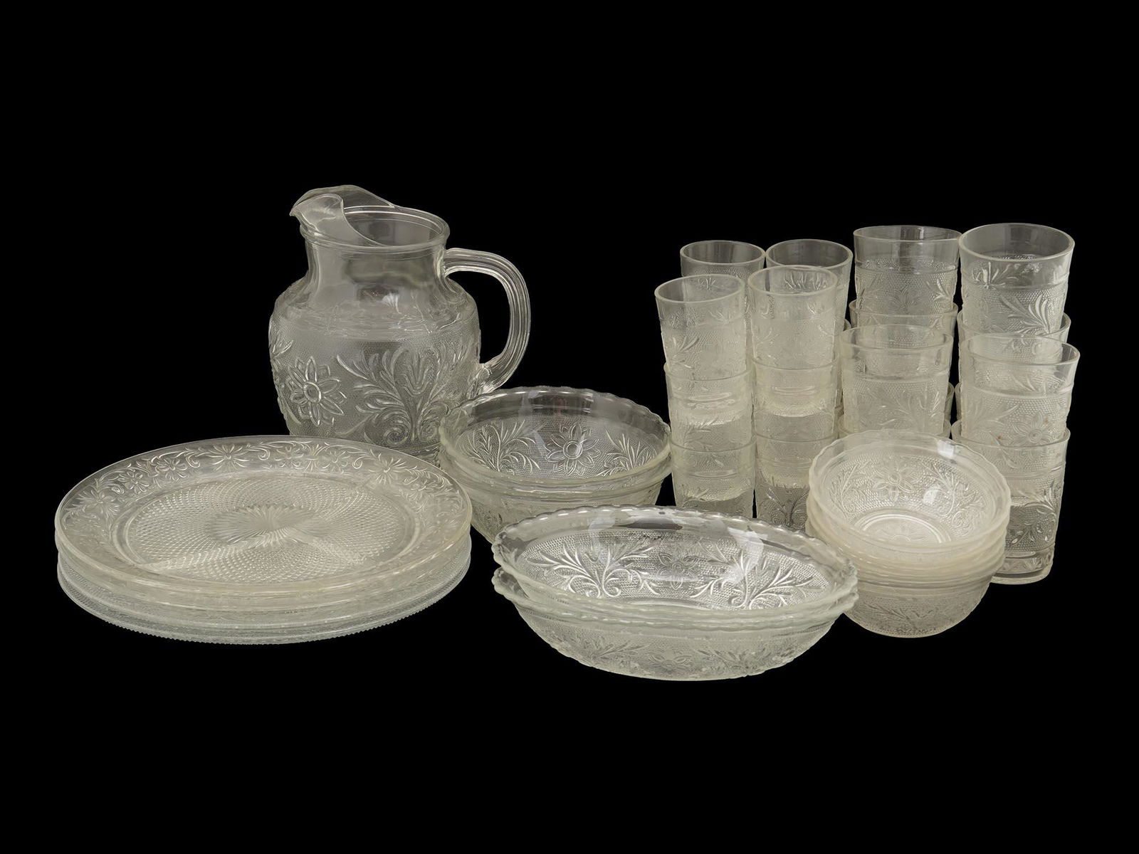 INDIANA SANDWICH CLEAR PRESSED GLASSWARE GLASSES (1 of 10)