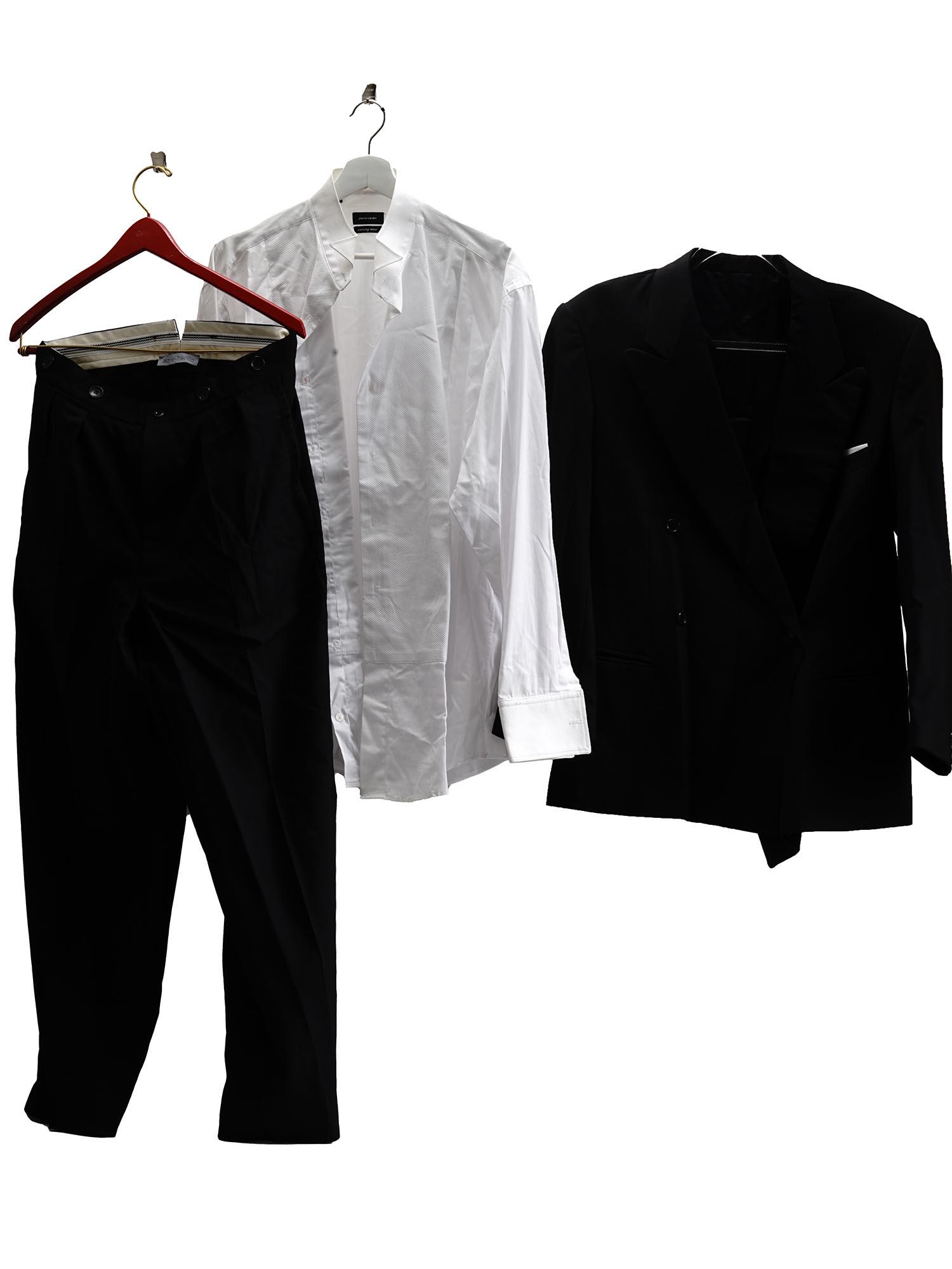 AUTHENTIC INGLOURIOUS BASTERDS OMAR MOVIE COSTUME: An authentic movie costume of Omar Doom as Omar Ulmer, a member of the Basterds unit. The costume was used during the production of the movie, Inglourious Basterds. The costume consists of a black dou