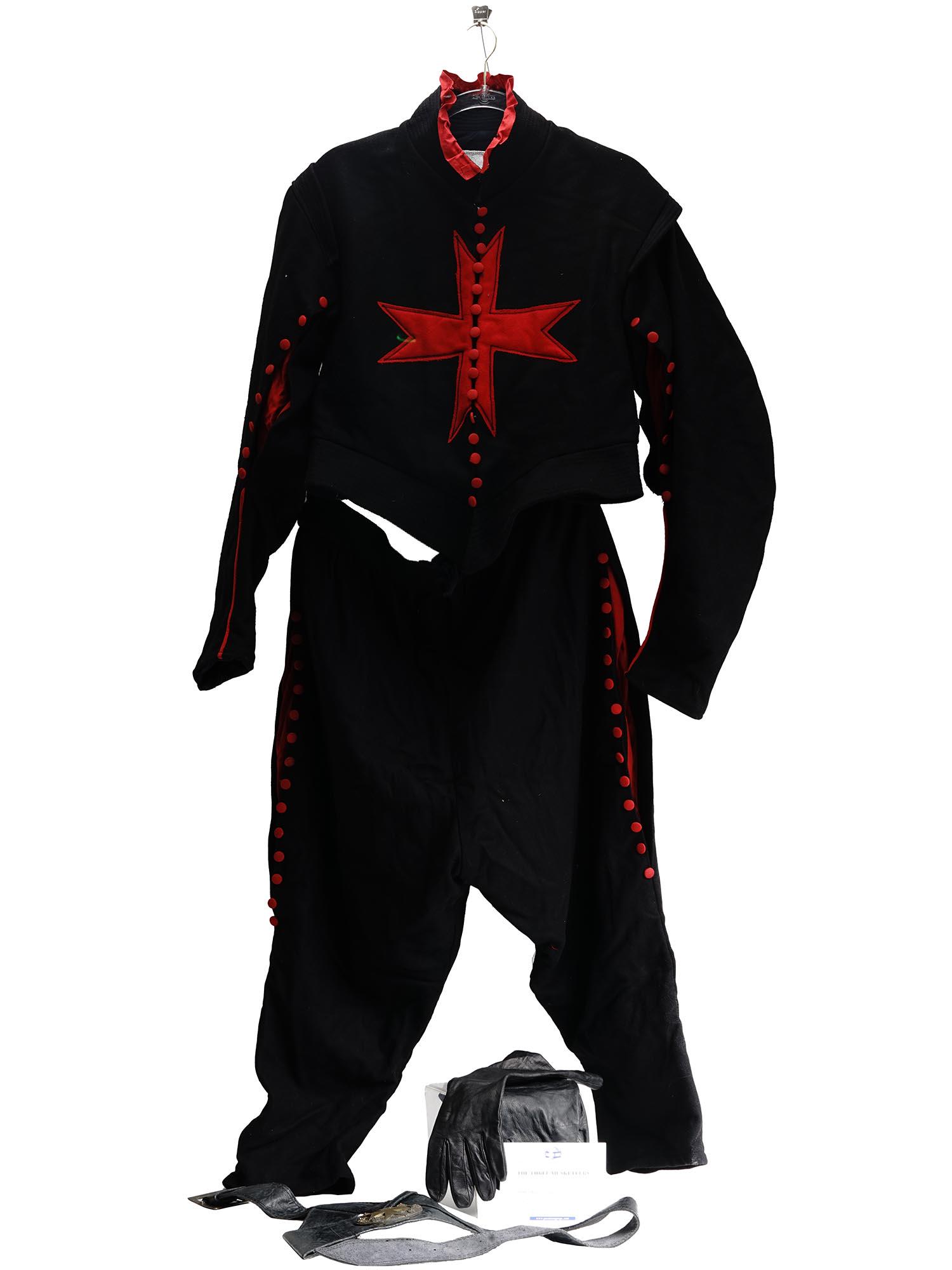 AUTHENTIC THREE MUSKETEERS CARDINAL MOVIE COSTUME (1 of 7)