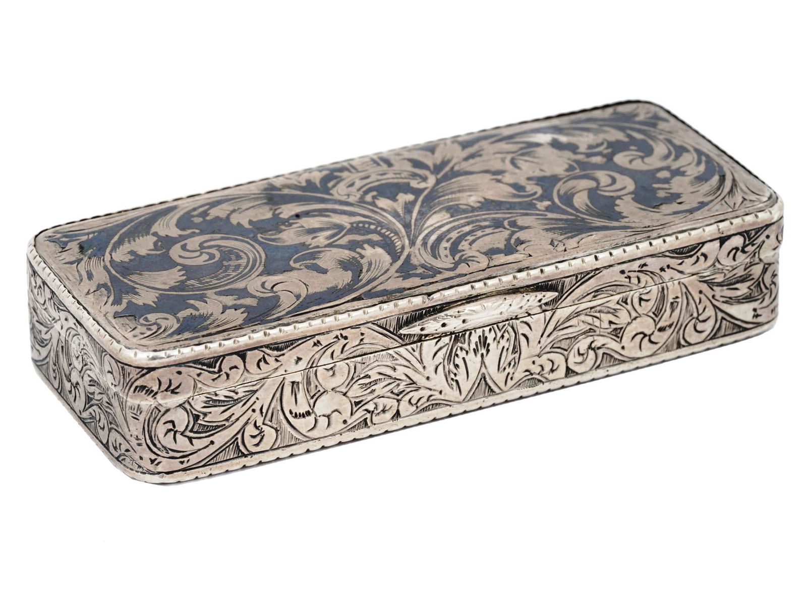 IMPERIAL RUSSIAN GILT SILVER NIELLO SNUFF BOX (1 of 5)