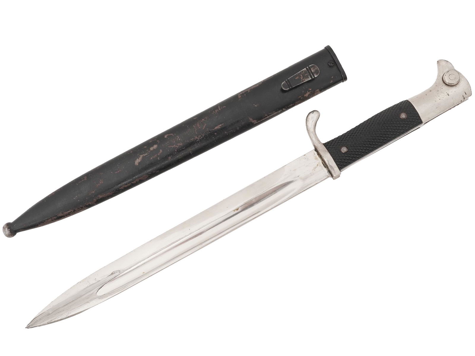 WWII NAZI GERMAN BAYONET KNIFE IN SHEATH: A World War II German Bayonet. Stainless steel blade, black bakelite handle. Leather sheath. Hallmark Original Eickhorn Solingen is etched on the blade by the crossguard. The combat knives became a fa