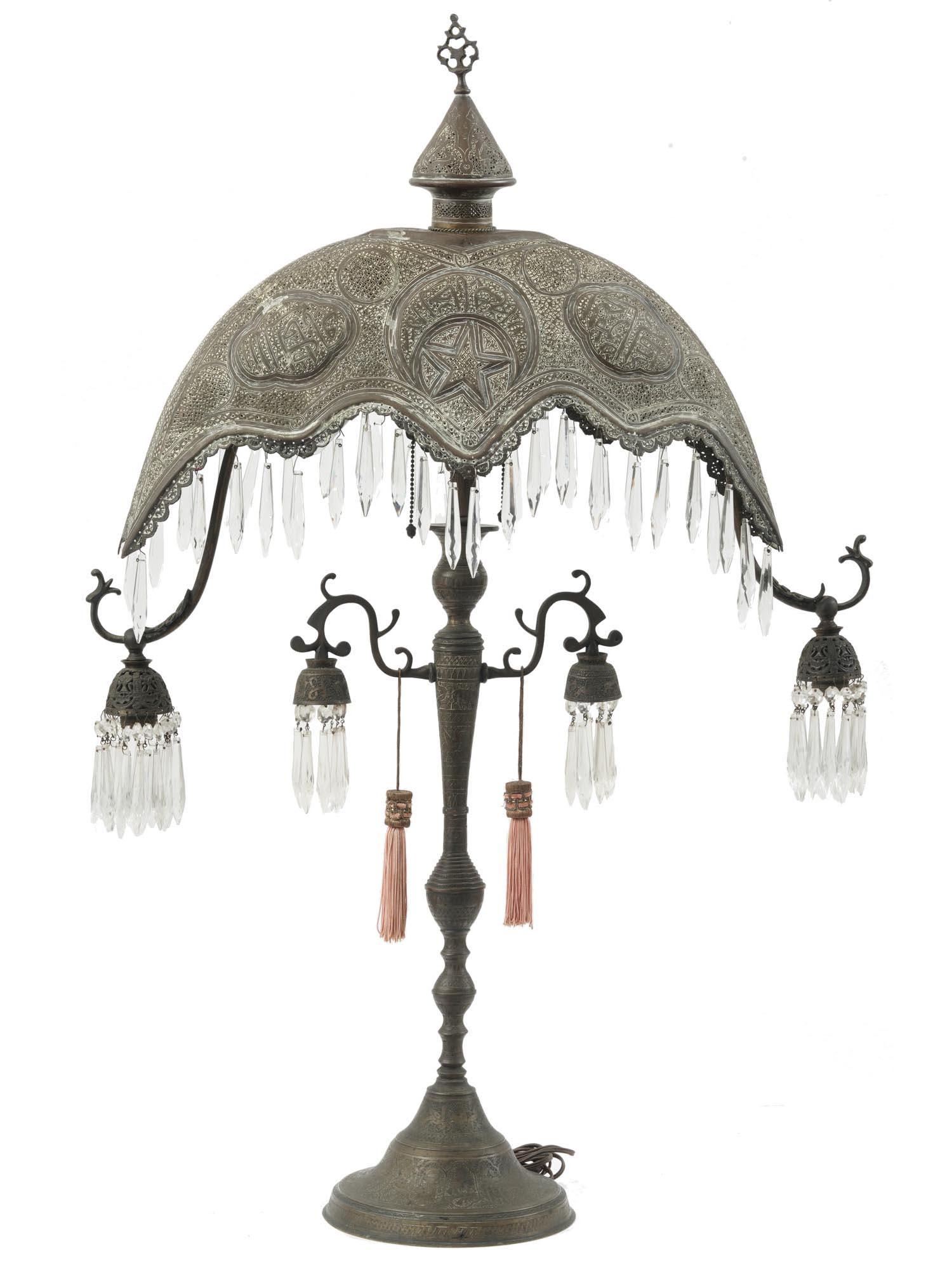 ANTIQUE TURKISH MOORISH REVIVAL BRASS TABLE LAMP (1 of 7)