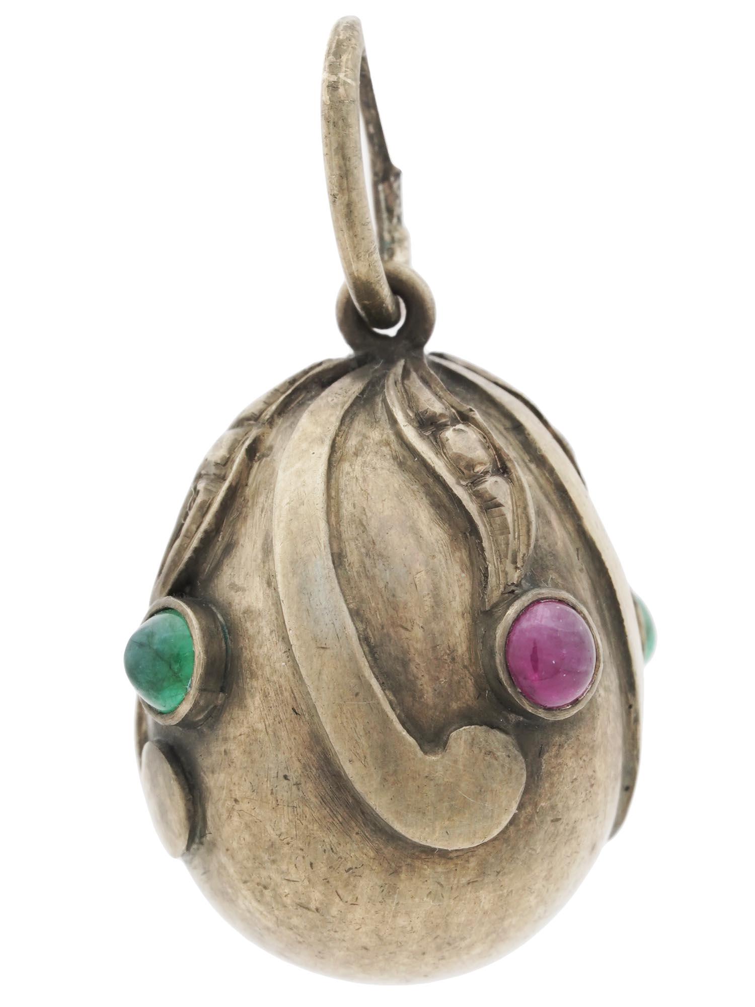 RUSSIAN 84 GILT SILVER RUBY EMERALD EGG PENDANT (1 of 5)