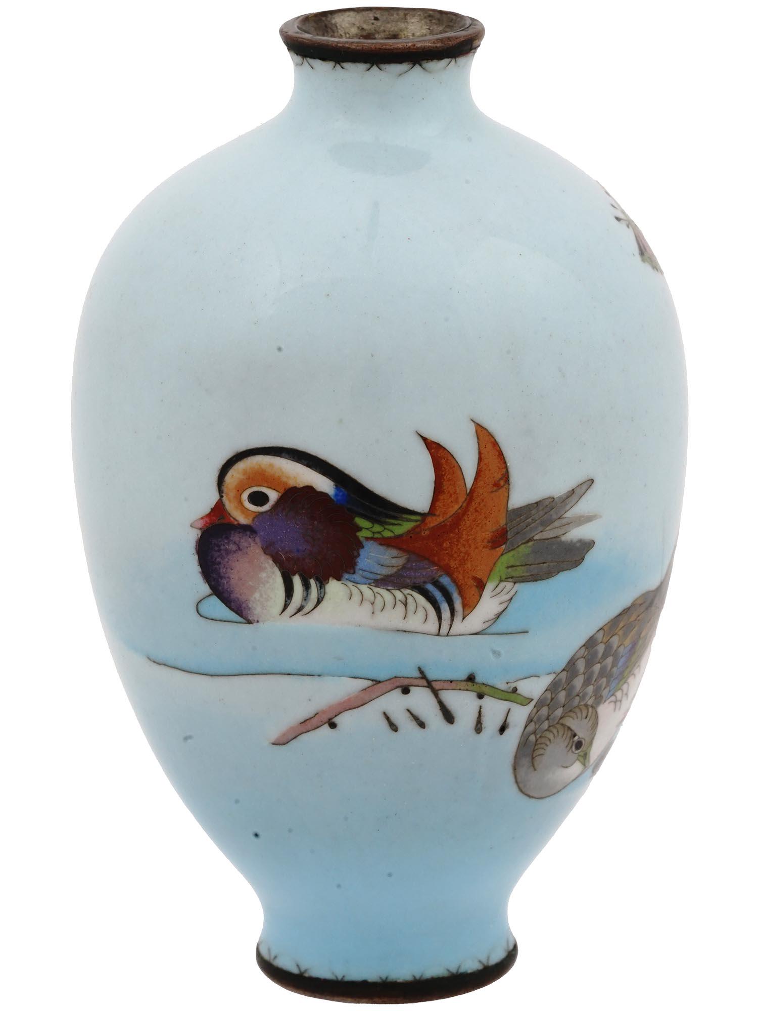 ANTIQUE MEIJI ERA JAPANESE CLOISONNE ENAMEL VASE (1 of 6)