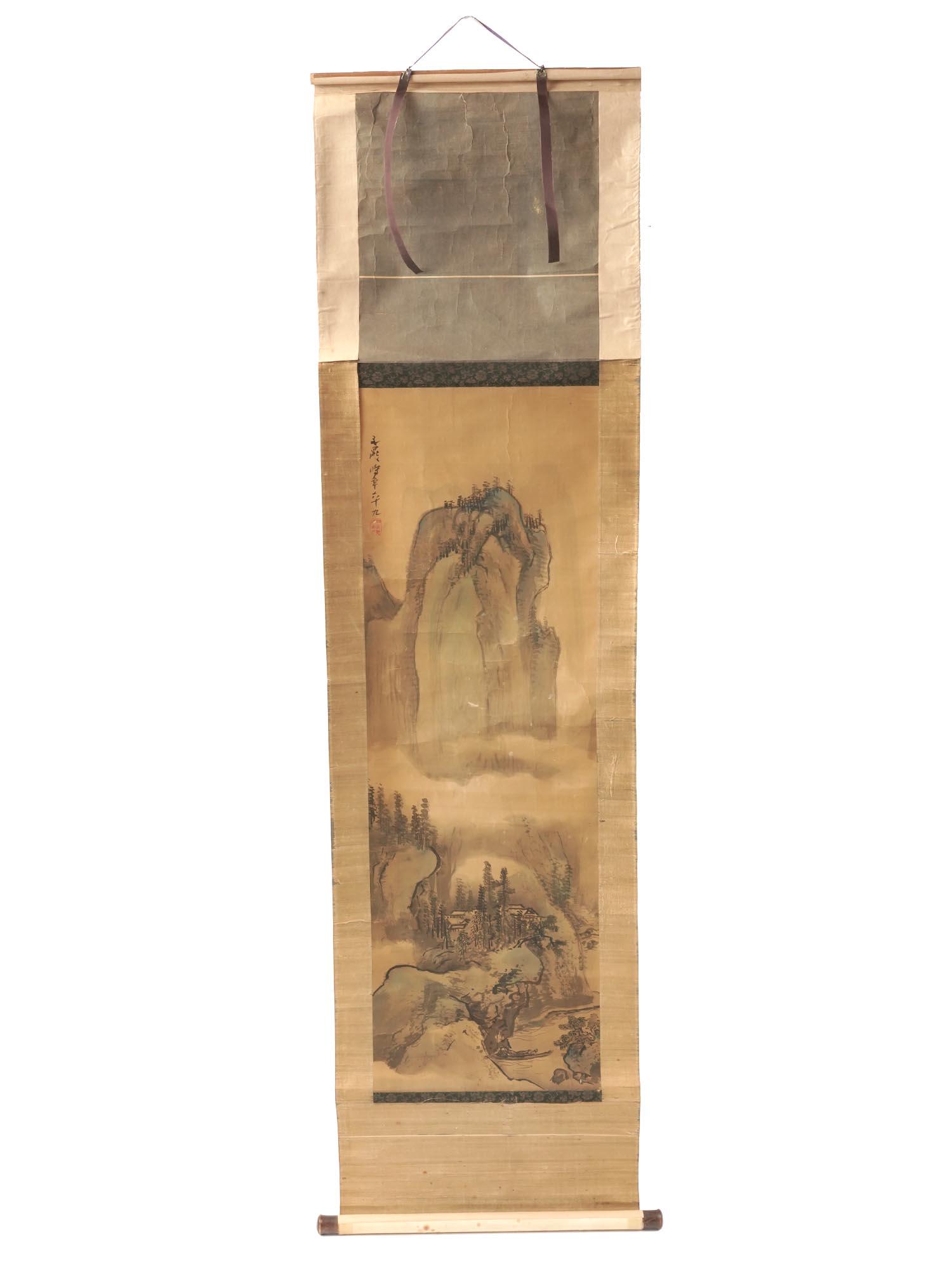 CHINESE WATERCOLOR PAINTING ON SILK SCROLL SIGNED (1 of 8)