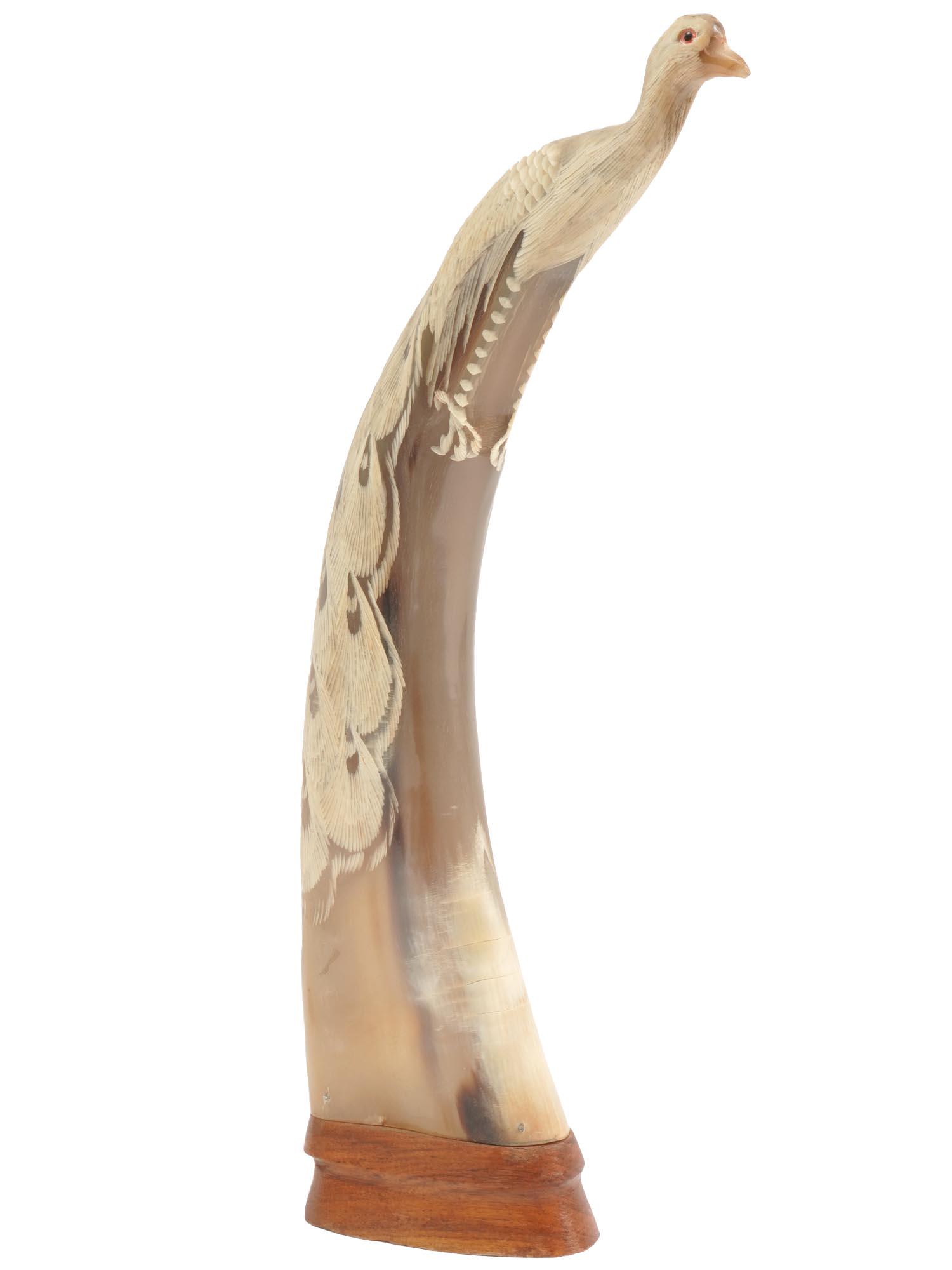 1980S THAI FIGURAL PEACOCK HAND CARVED BULL HORN (1 of 4)