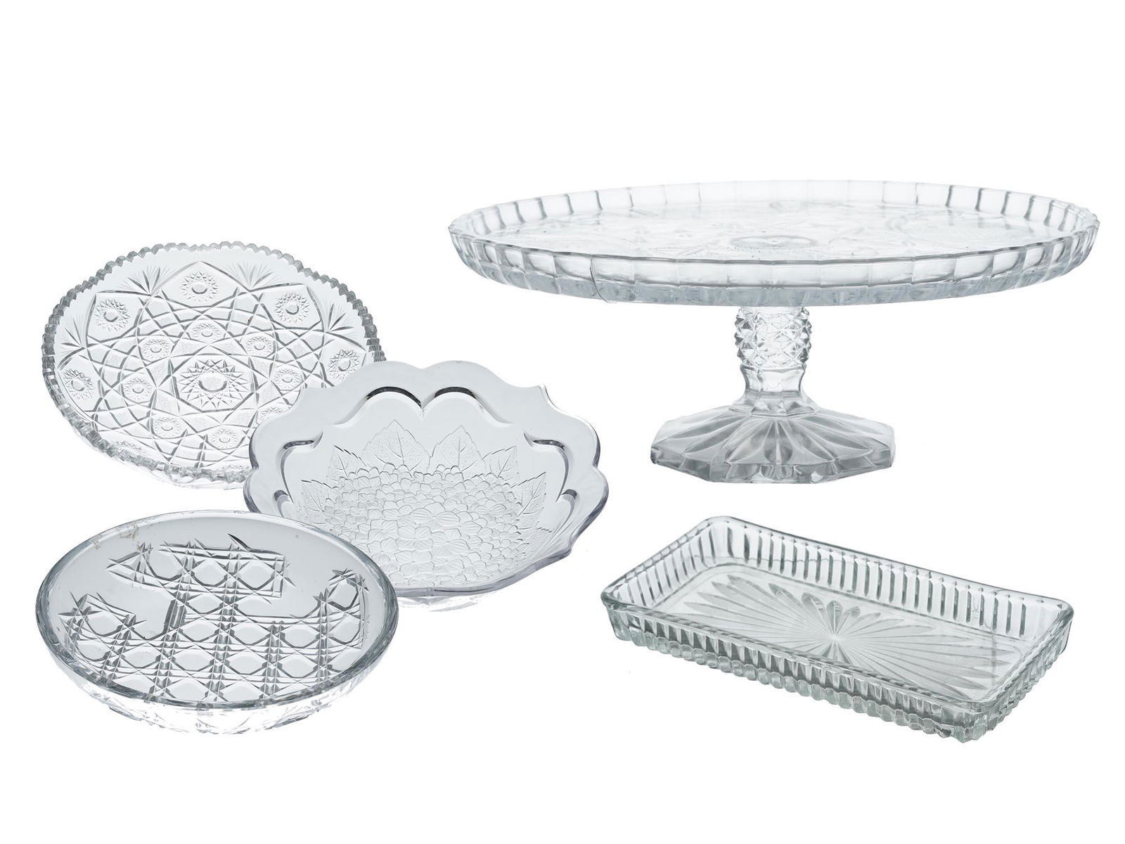VINTAGE CUT CRYSTAL SERVING DISHES AND CAKE STAND (1 of 11)