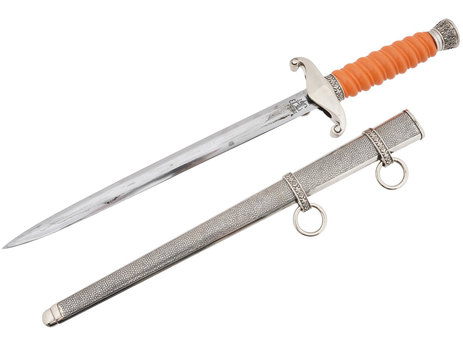 WWII GERMAN HEER ARMY OFFICER DAGGER W SCABBARD: A WWII Nazi German army officers dagger features a forged steel nickel-silver plated construction, and a stiletto-style blade with a flat central ridge. The obverse crossguard shows the embossed army-