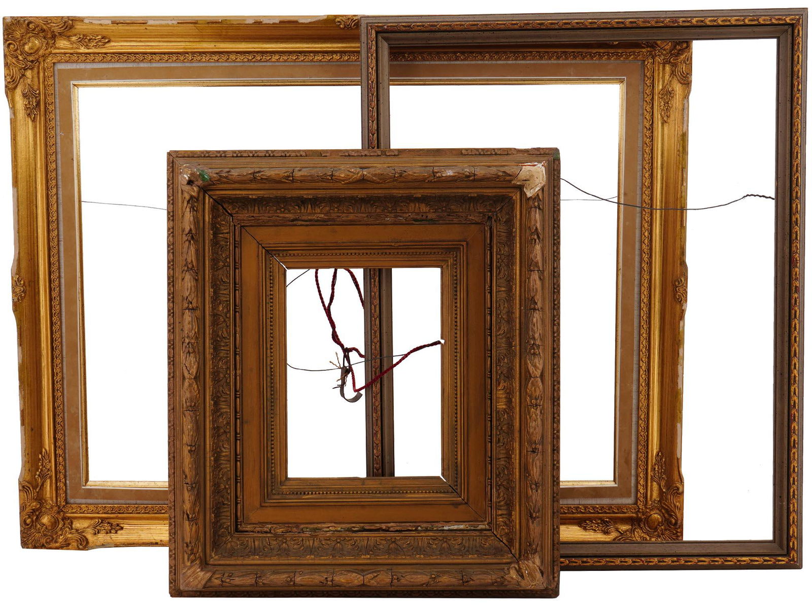ANTIQUE ORNATE GILT WOODEN PICTURE FRAMES (1 of 8)