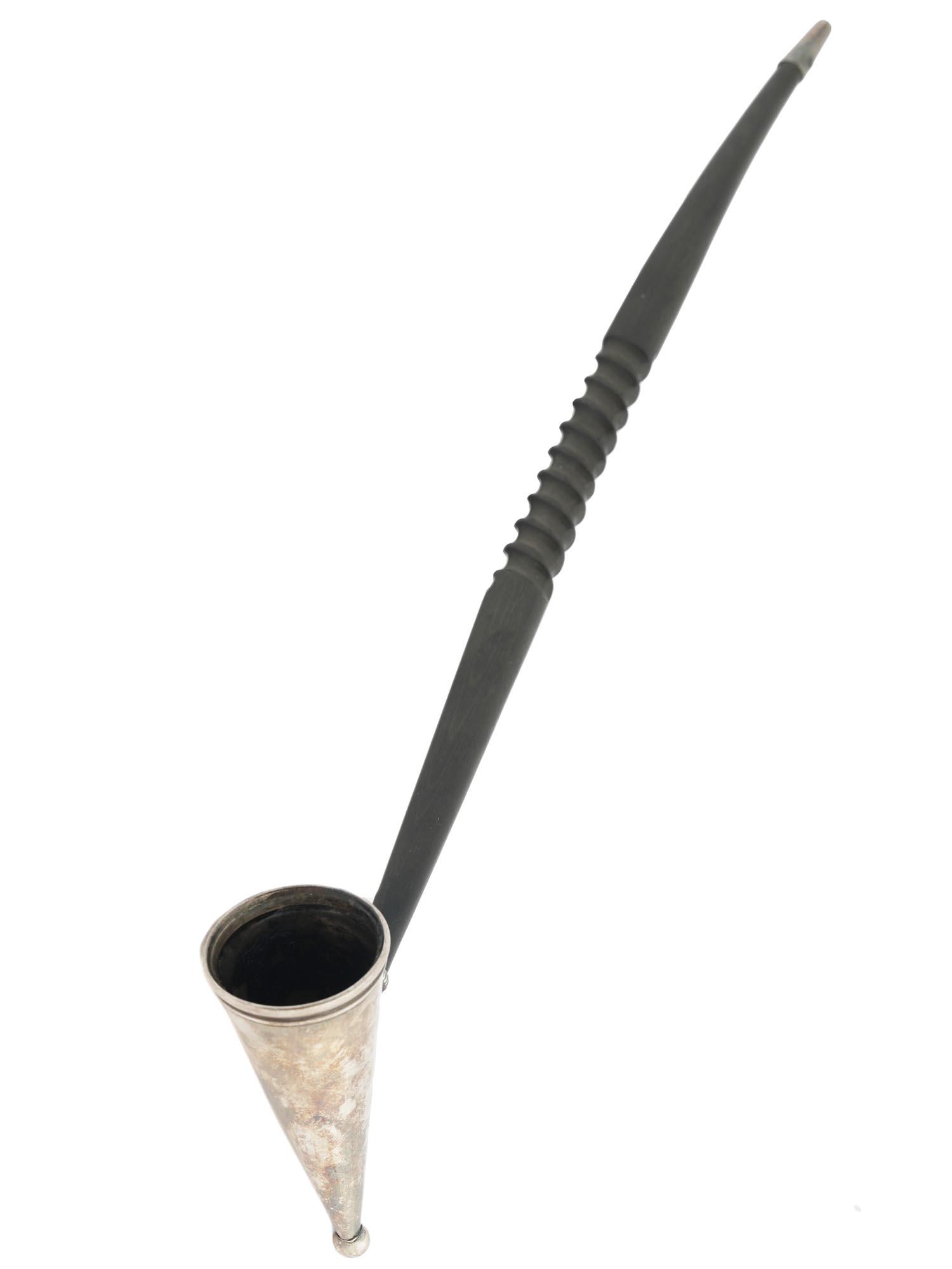 ENGLISH CARVED HORN SILVER PLATED CANDLE SNUFFER (1 of 4)