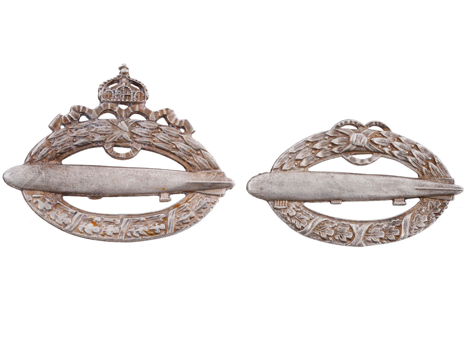 GROUP OF 2 GERMAN WWI IMPERIAL ZEPPELIN PILOT BADGES (1 of 2)
