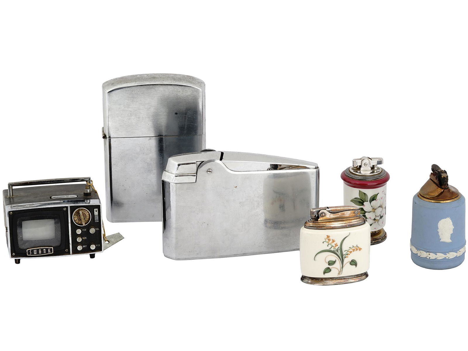 DESKTOP LIGHTERS BY RONSON WEDGWOOD SHIELDS SWANK (1 of 9)