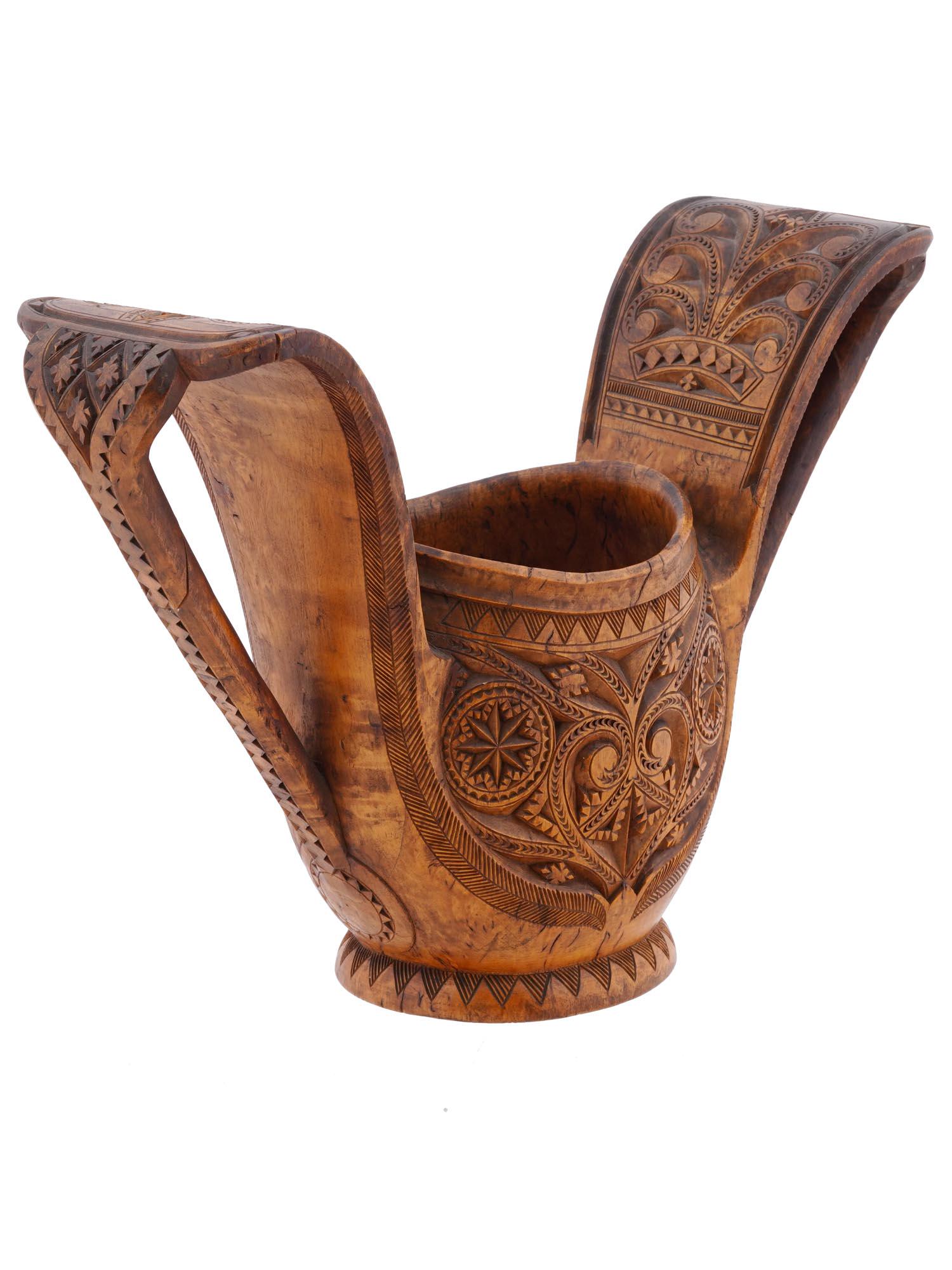 ANTIQUE SWEDISH HAND CARVED WOODEN BOWL SIGNED (1 of 7)