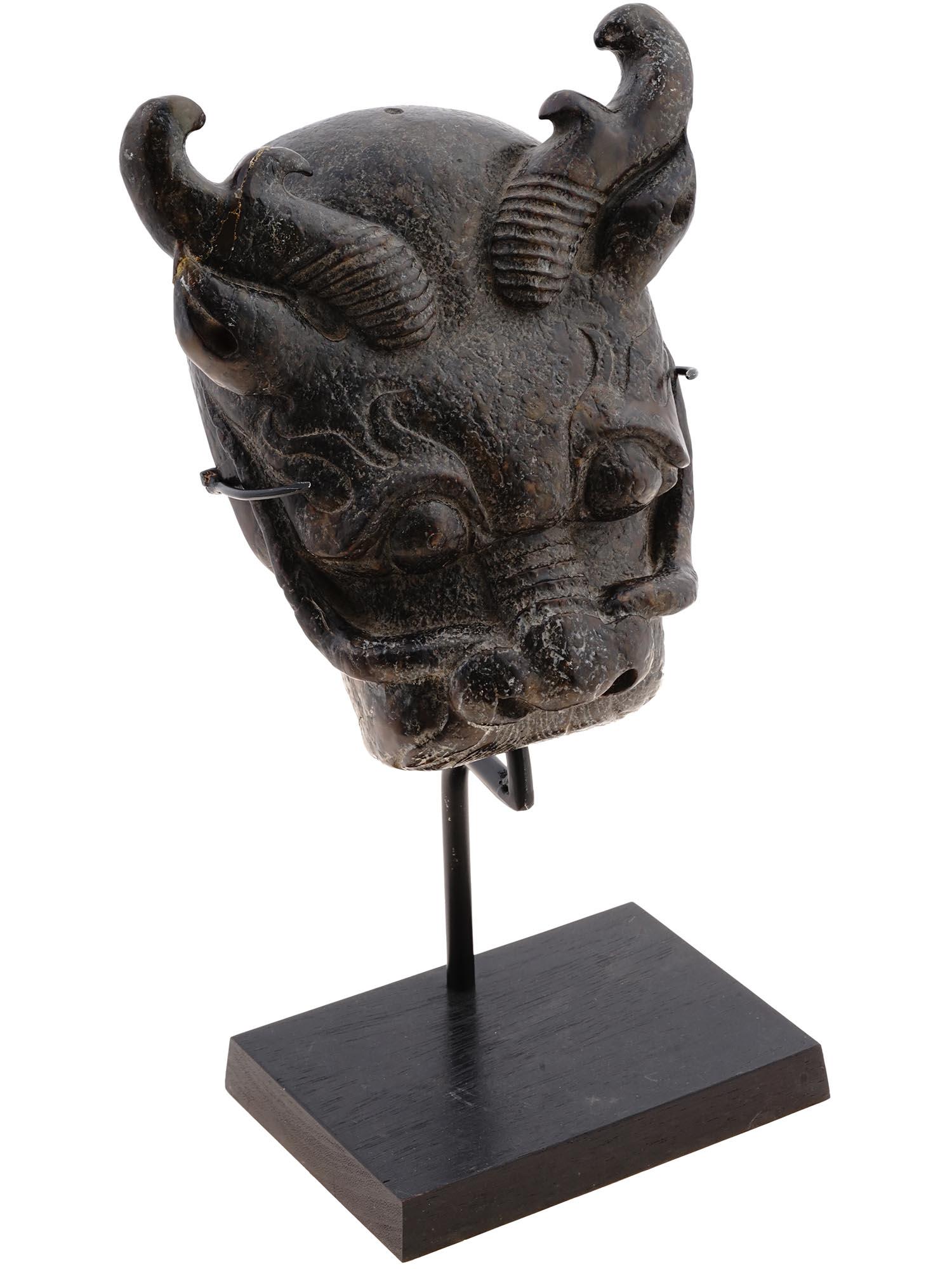 ANTIQUE 18TH C CHINESE BASALT STONE DRAGON HEAD (1 of 8)