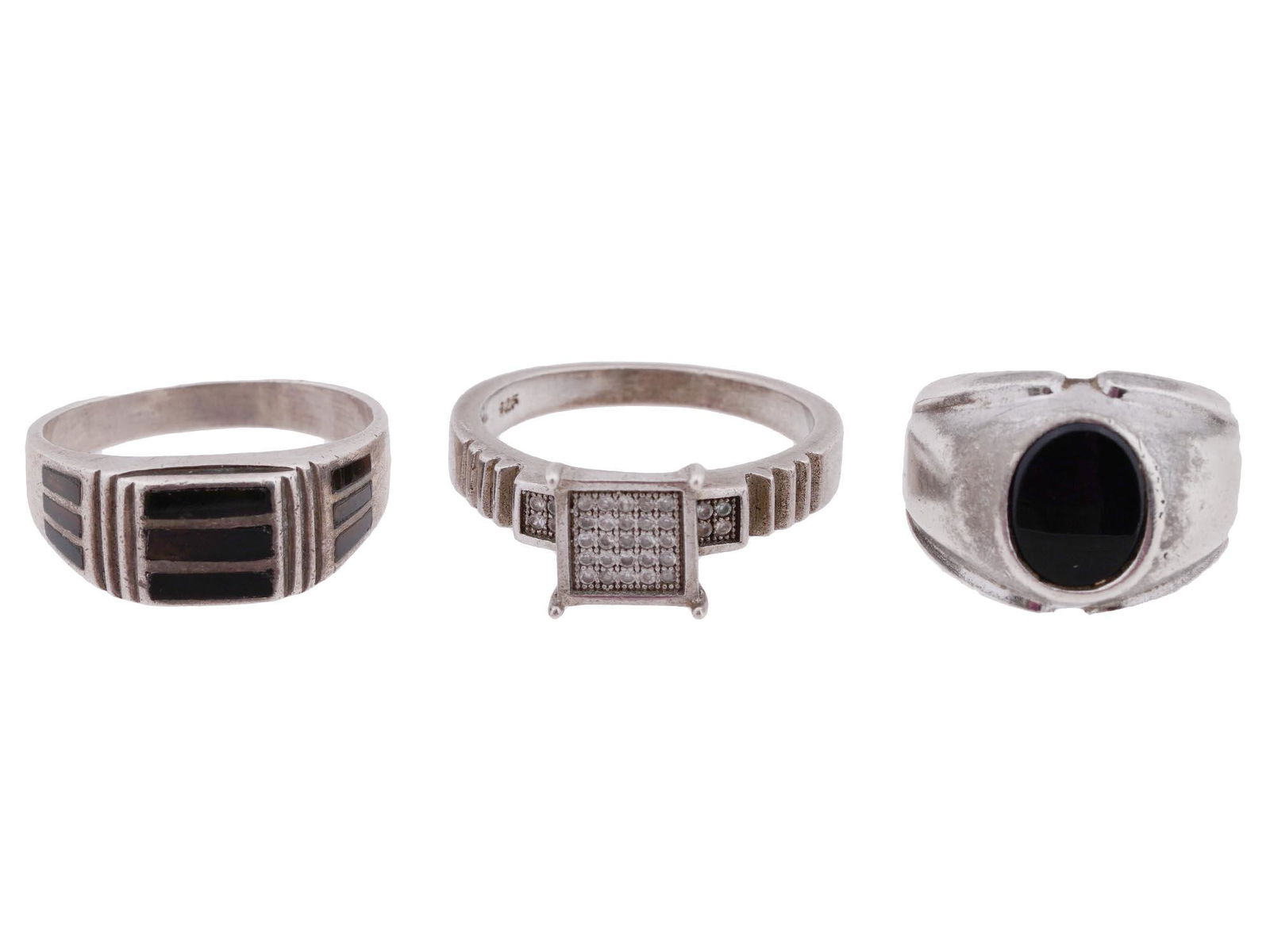 VINTAGE STERLING SILVER RINGS WITH GEMSTONES (1 of 5)