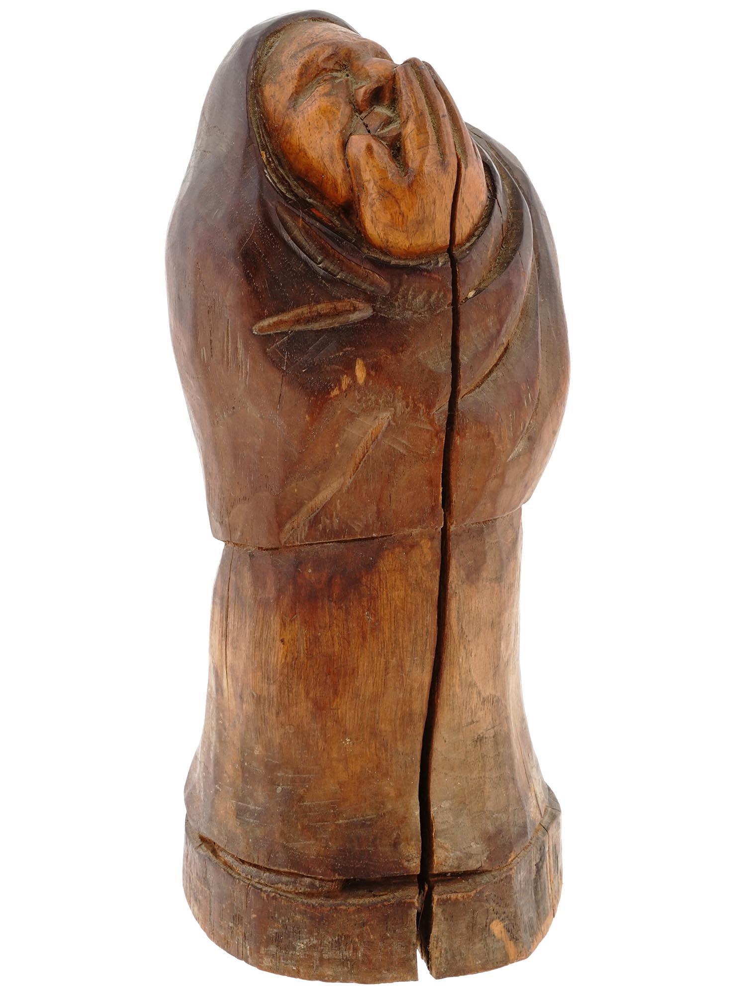 MID 20TH C FOLK ART MEXICAN HAND CARVED WOOD FIGURE (1 of 7)